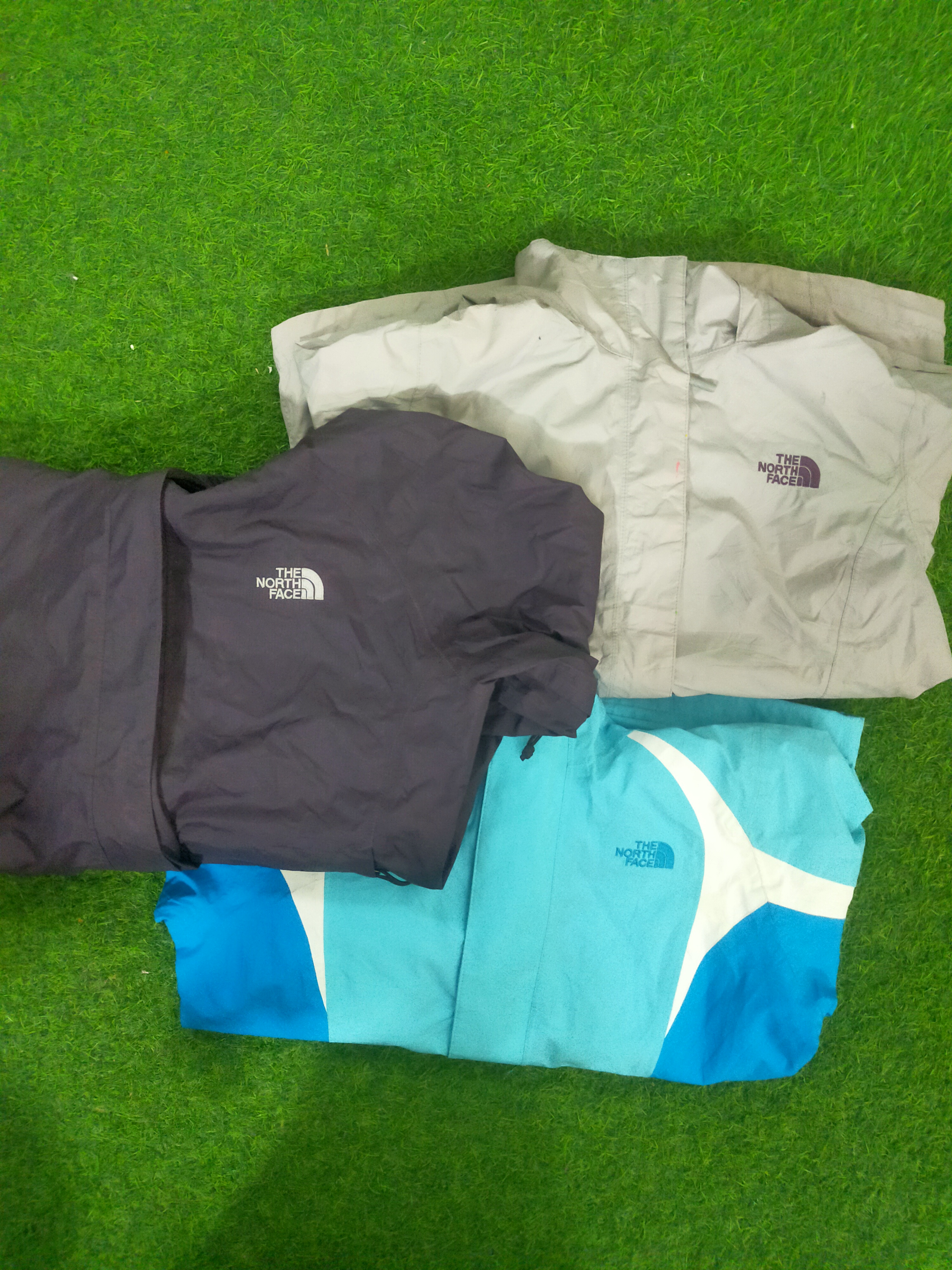 Tnfウィンドブレーカー