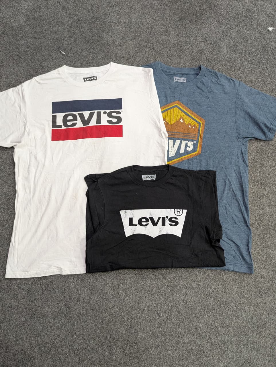 CRZ1850 Levi’s T-Shirts
