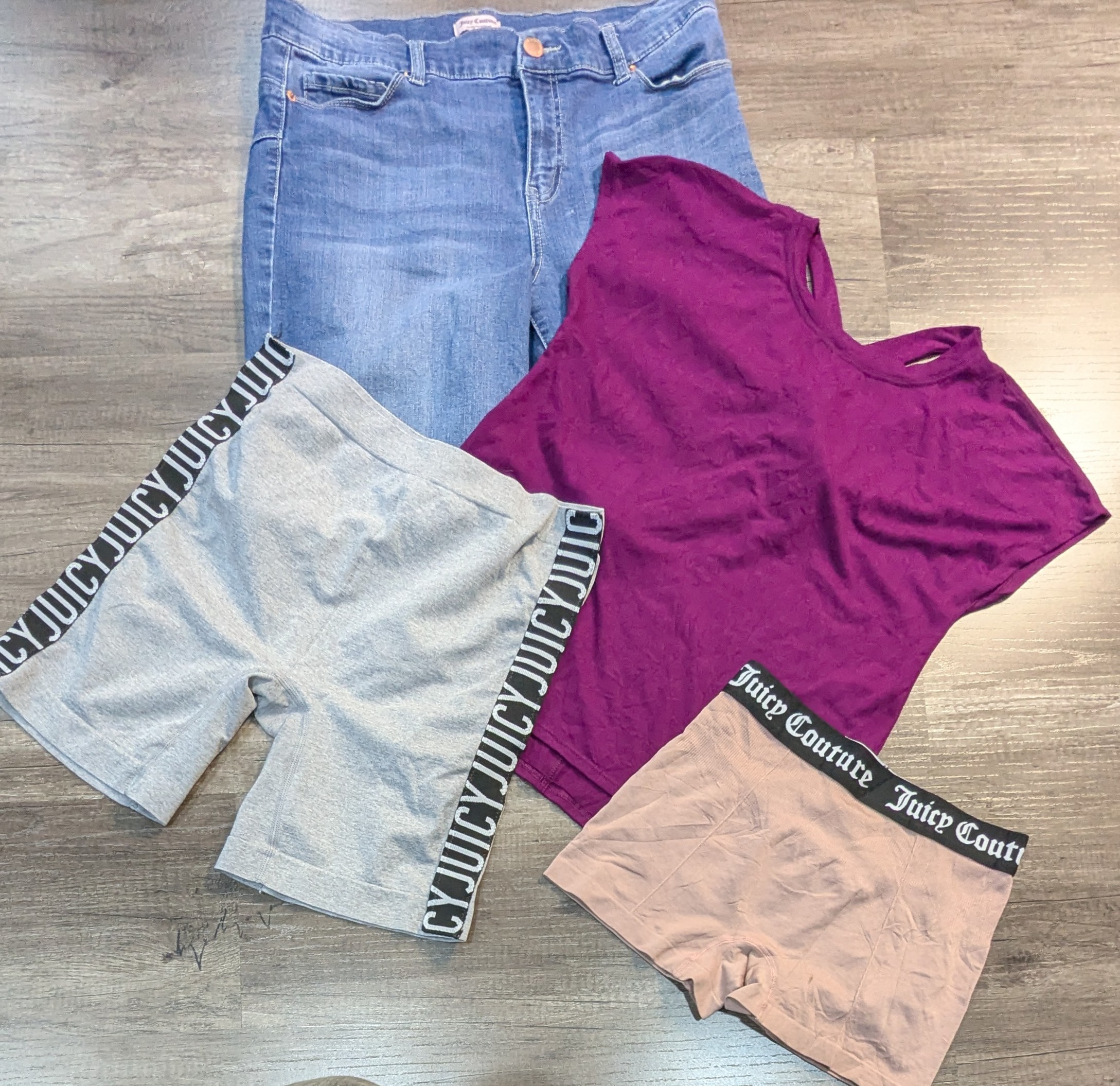 3738 - Juicy Couture Kleid, Muskel-Tank, Bluse, Sh..