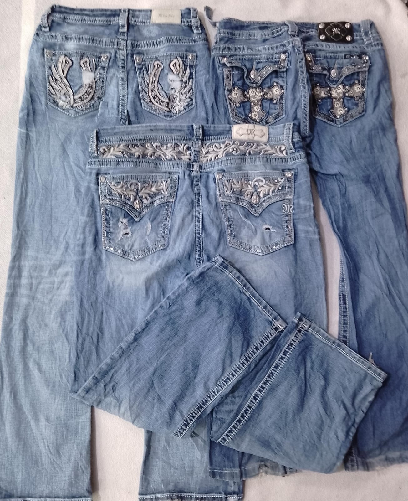 CR6539 Miss Me Flare / Straight Jeans