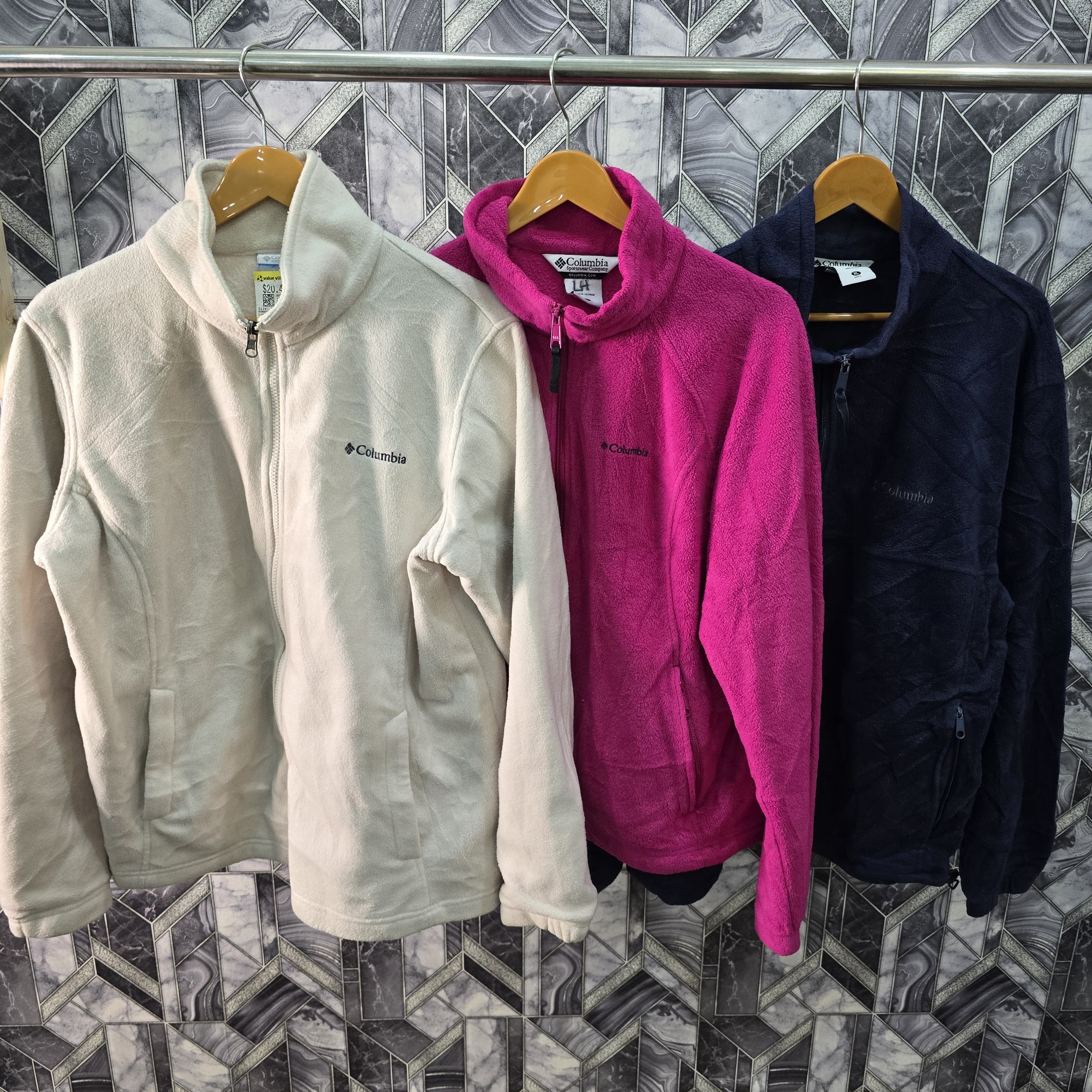 AV-0956 Columbia Fleece Jacket