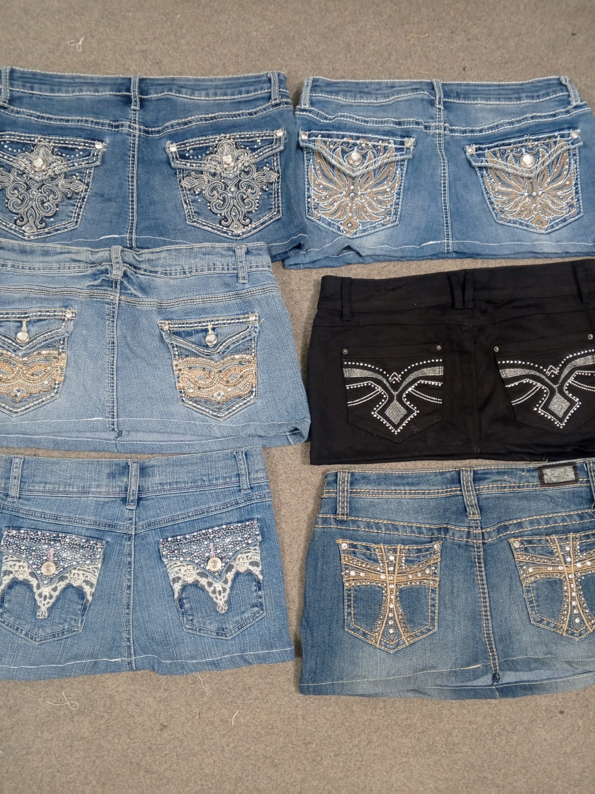 Jupes micro mini en denim embellies Y2K recyclées ..