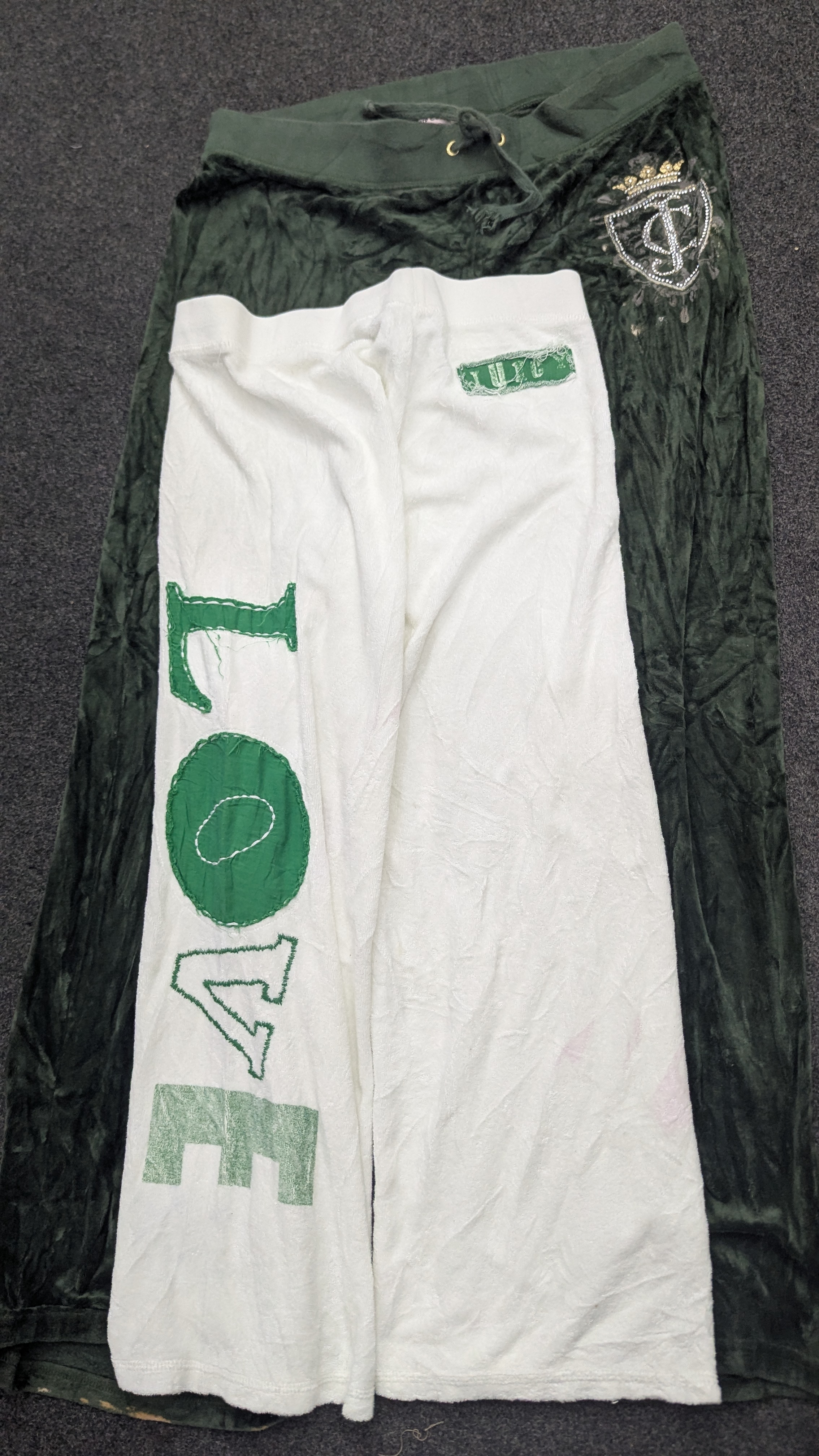 SD 351 - Juicy Couture Flared Vintage Sweatpants