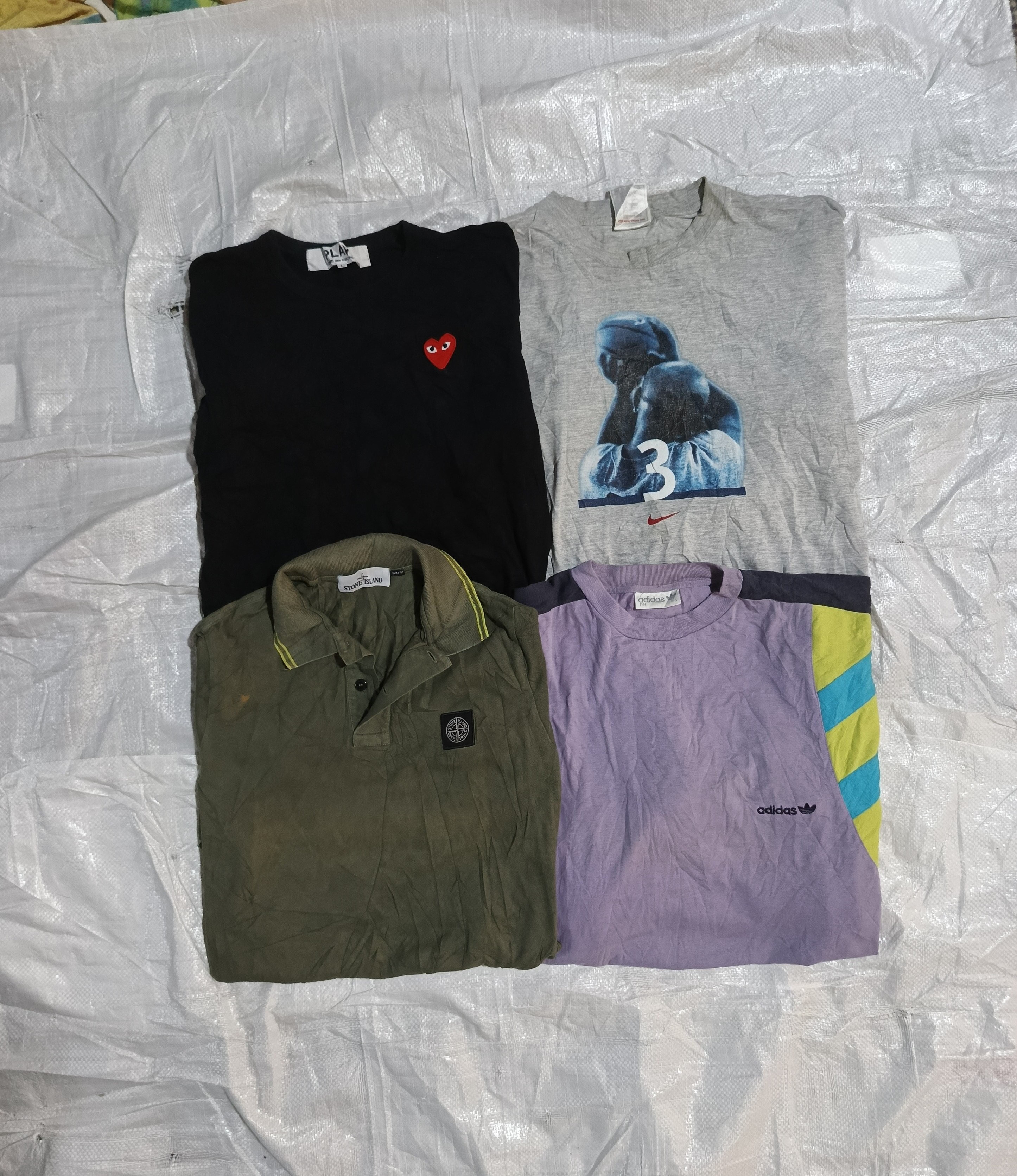 Stone Island et t-shirts mélange vintage