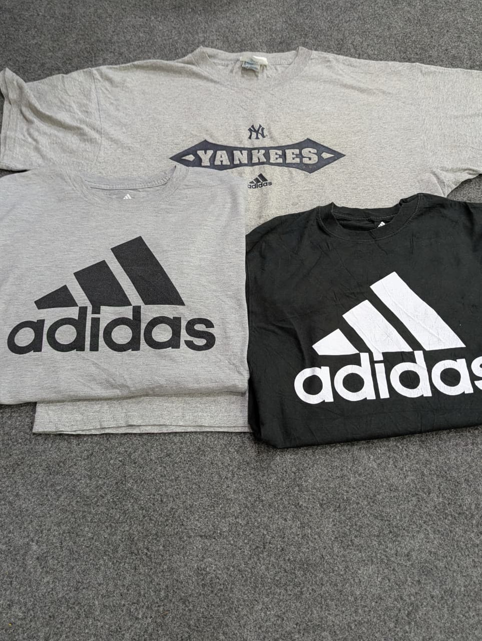CRZ1893 Adidas T-Shirts