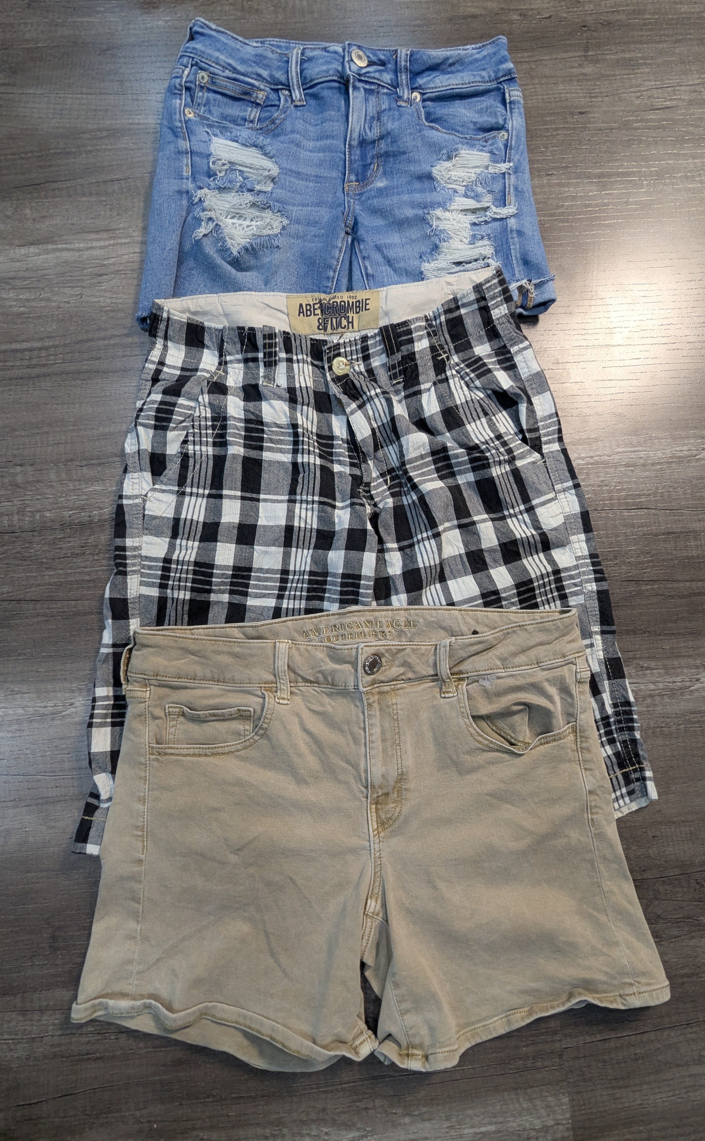 3760 - American Eagle, Hollister, Abercrombie Shor..