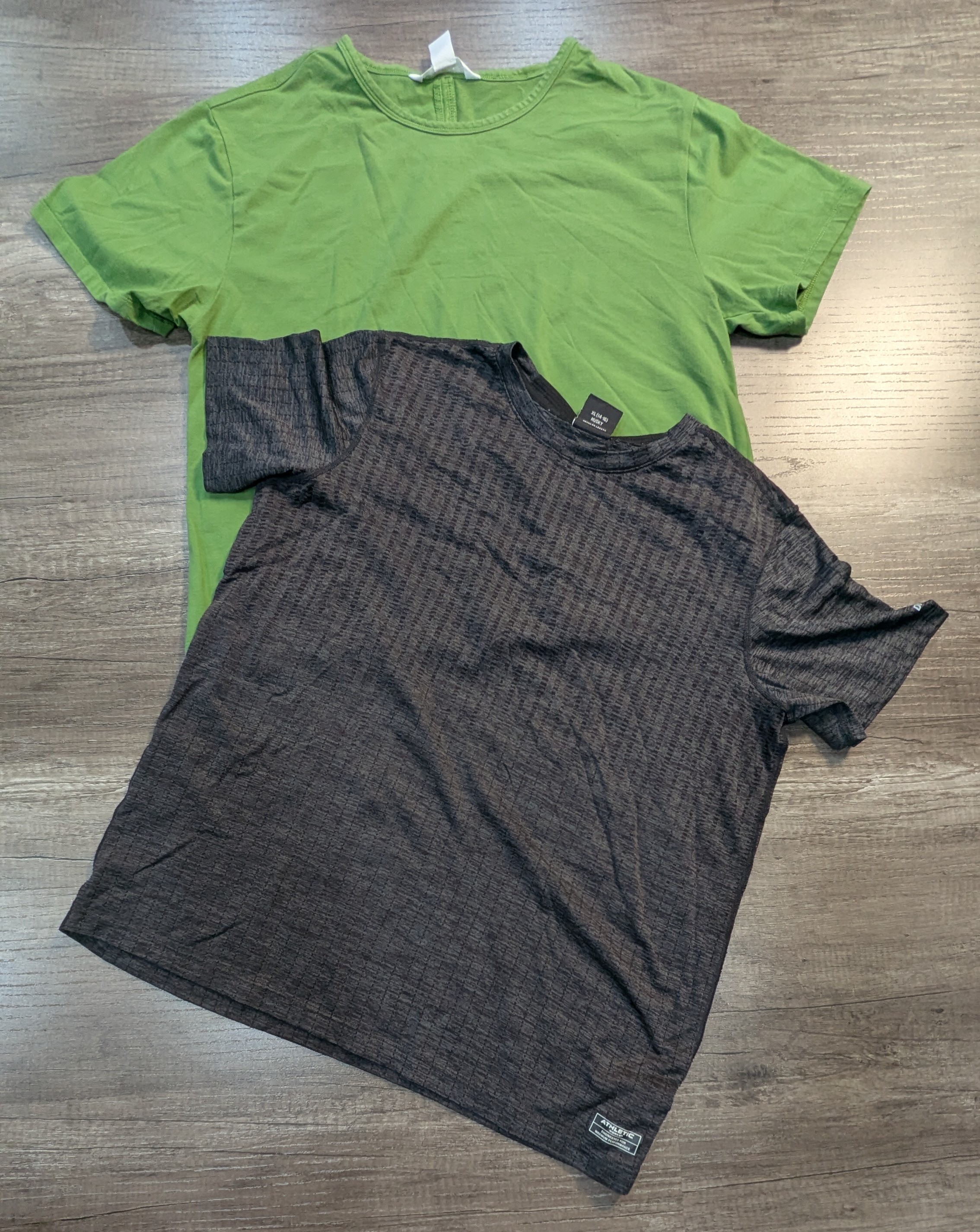 3766 - Sportliche Halbarm-T-Shirts