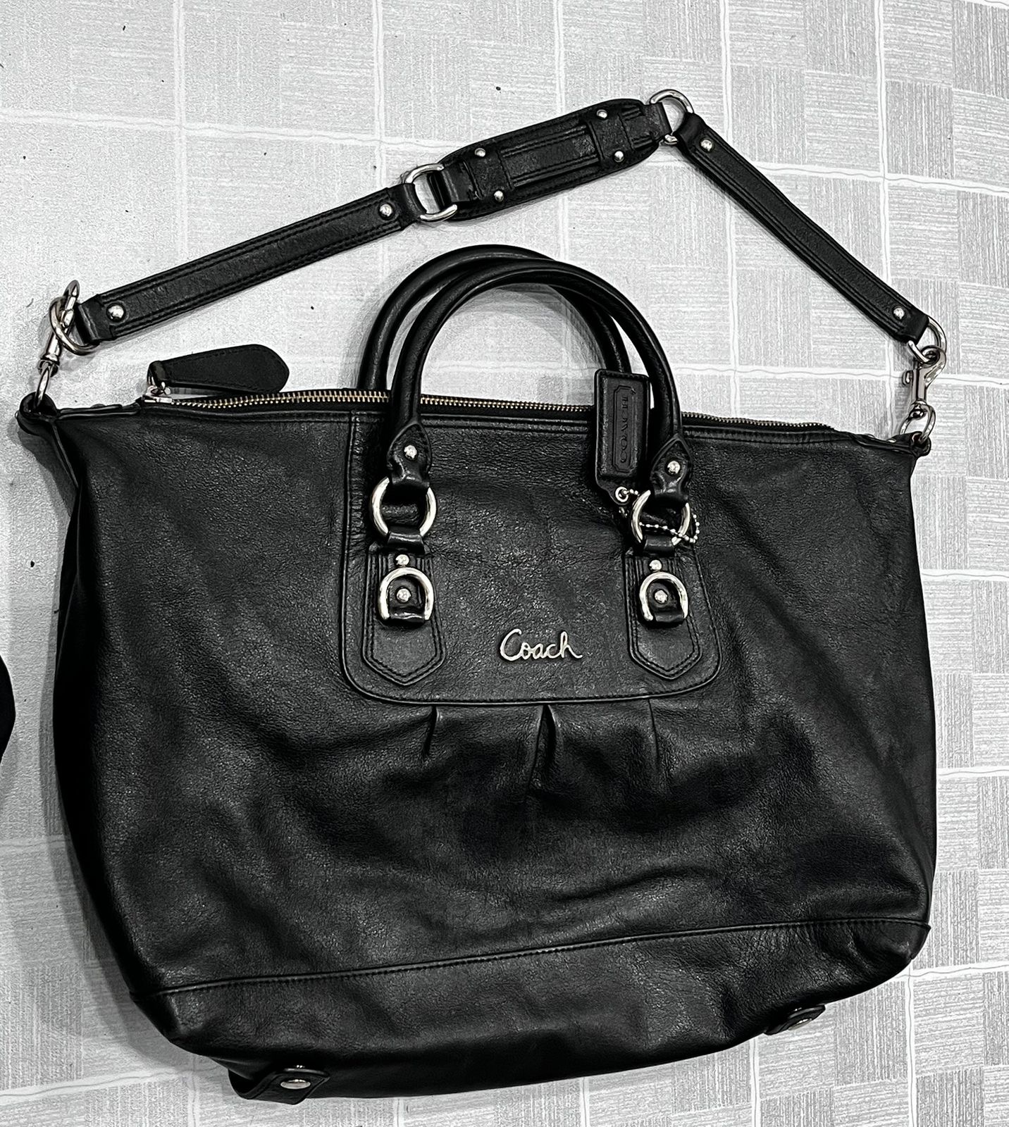 „Coach Taschen“