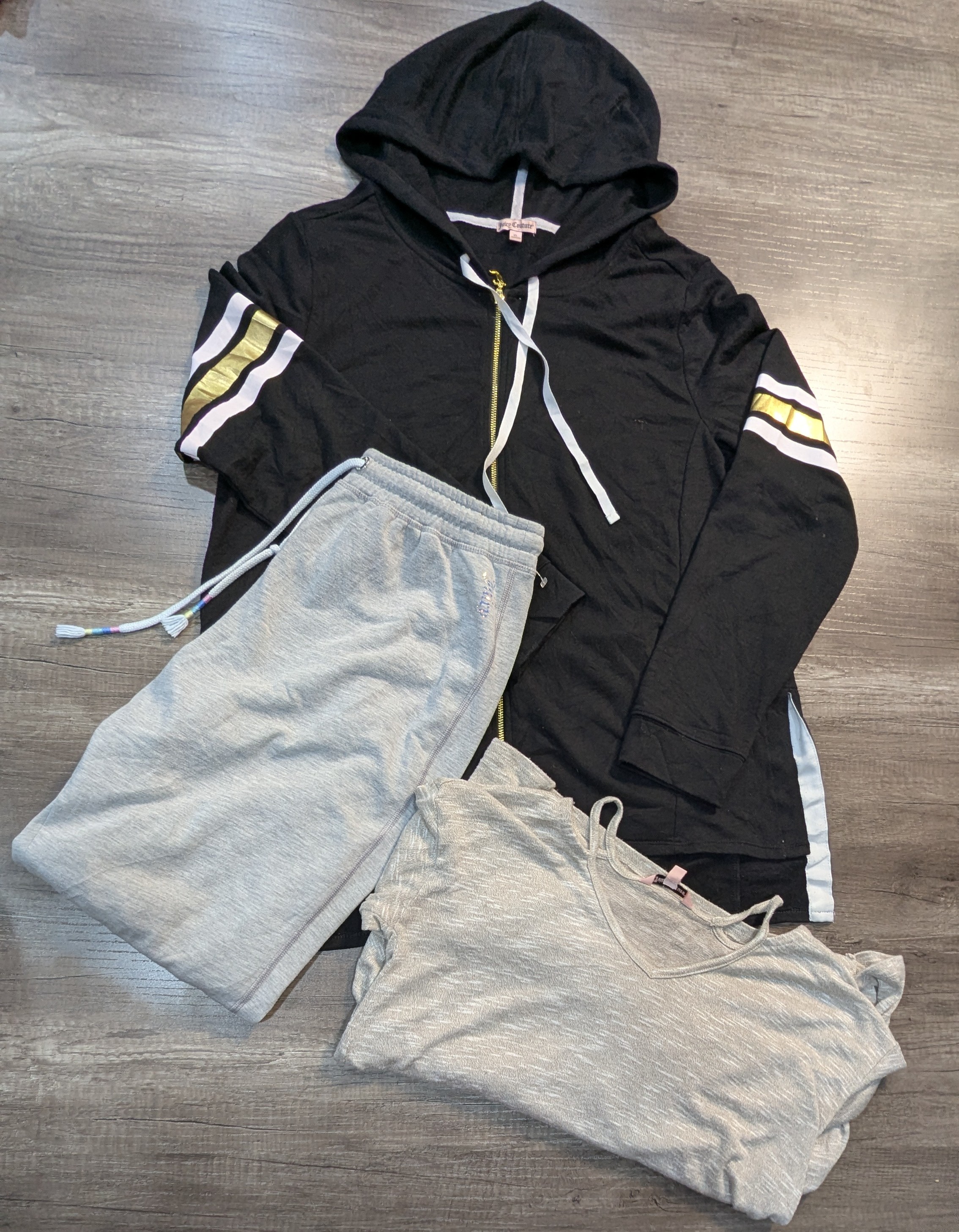 3799 - Juicy Couture-Hosen, Hoodies, Langarm-T-Shi..