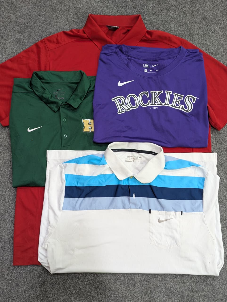 ZV1928 Nike スポーツ Tシャツ