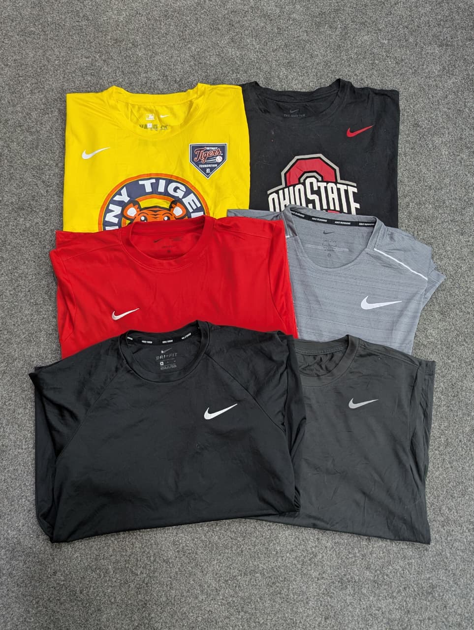 ZV1929 Nike Sport T-Shirts