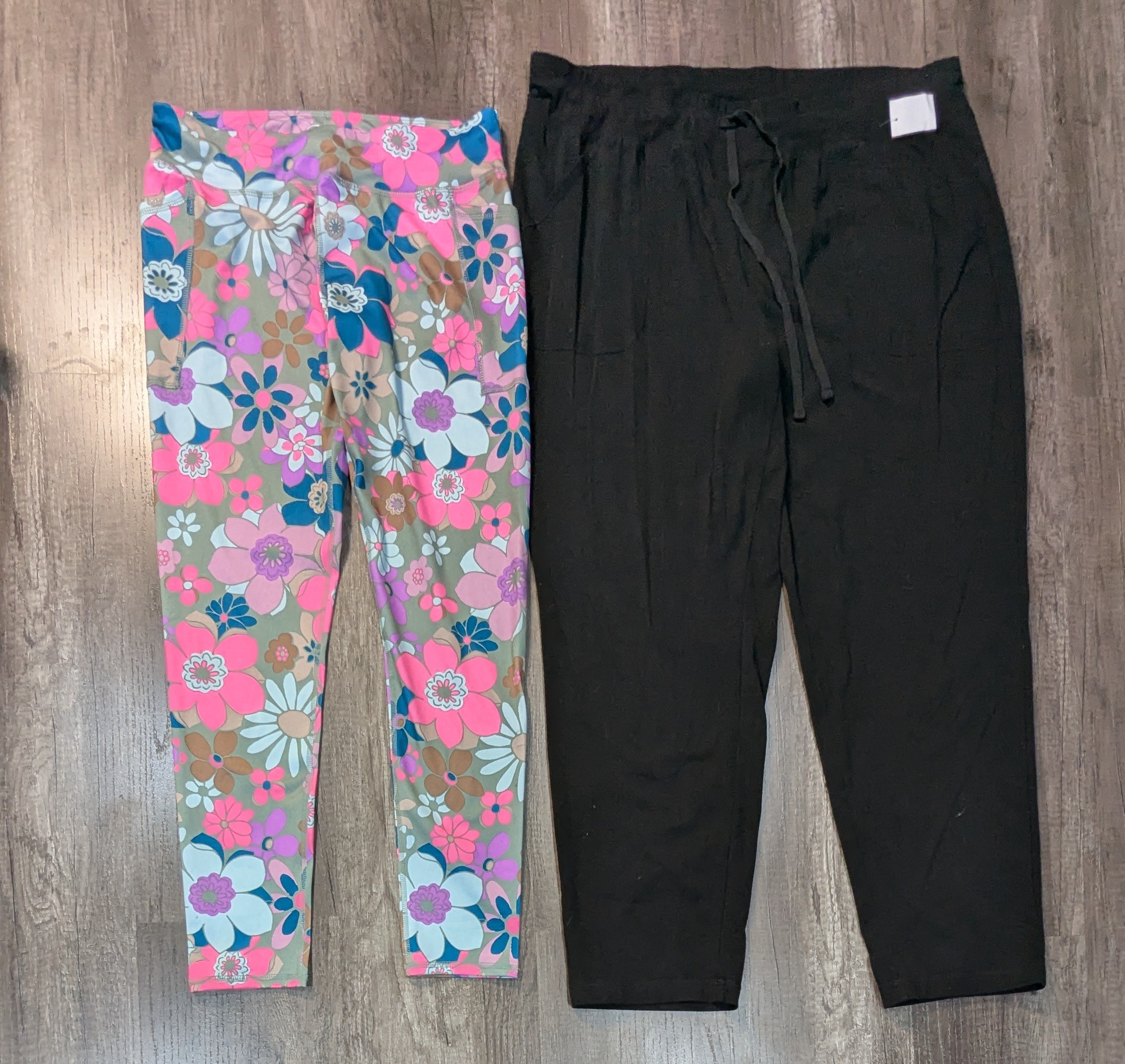 3831 - Athletische Leggings und Hosen