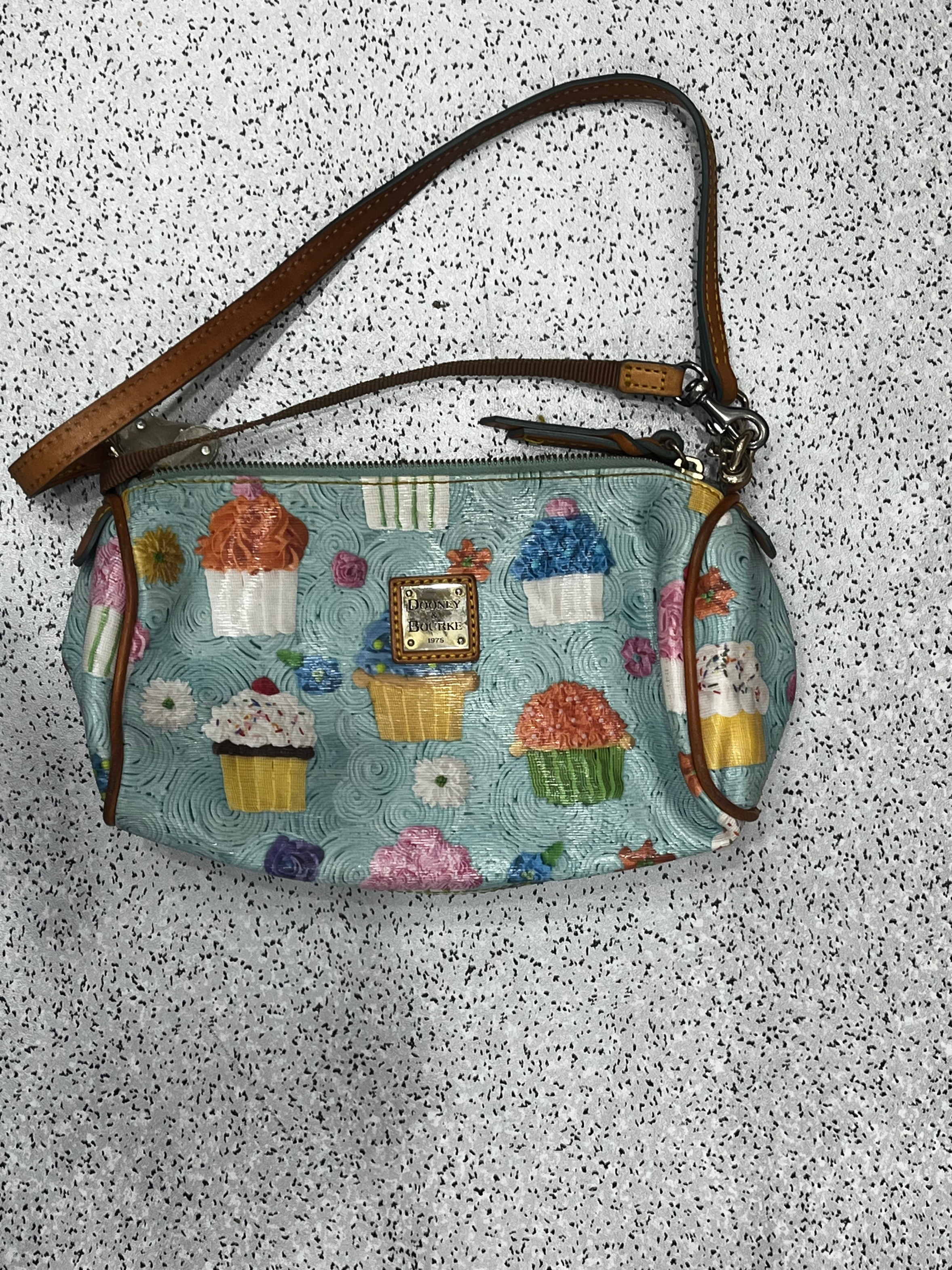 Dooney & Bourke