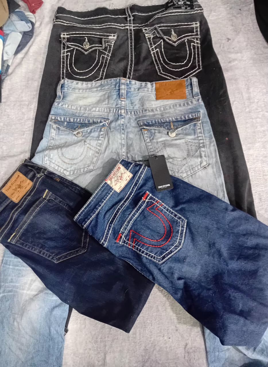 CR6644 Vintage True Religion Men’s Jeans