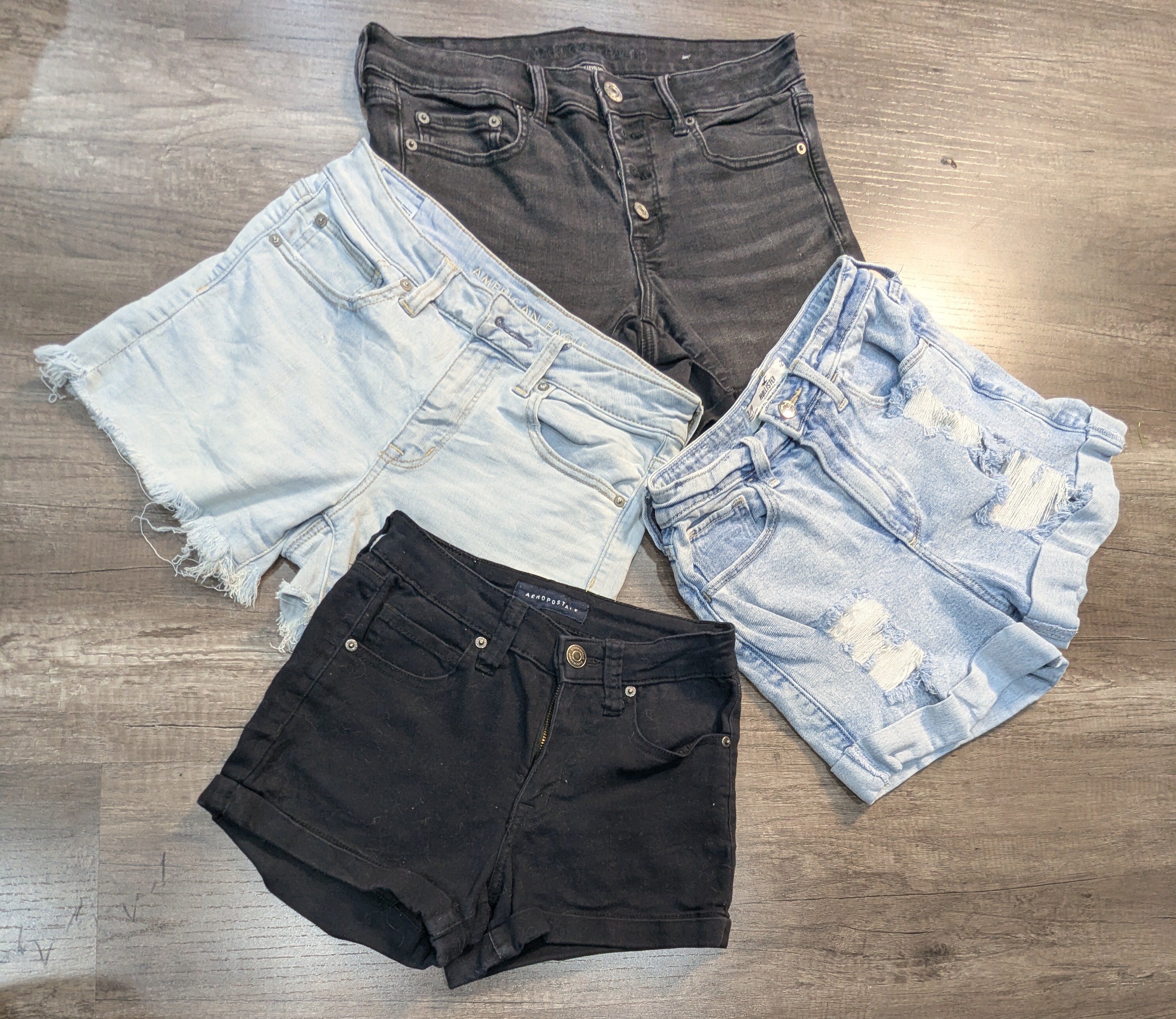 3855 - American Eagle, Hollister, Aeropostale, Abe..