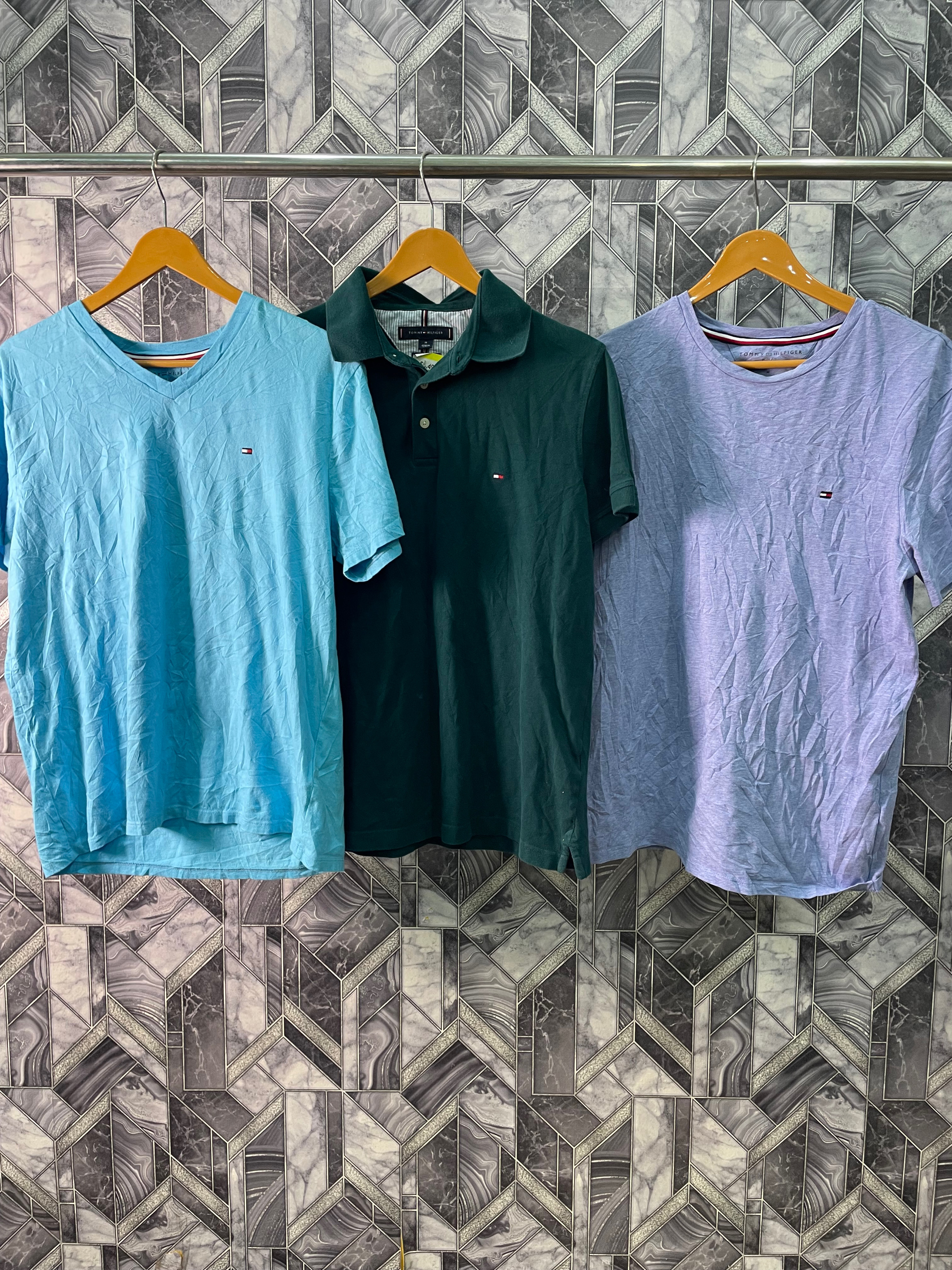 AV-0997 トミー・ヒルフィガー s/s Tシャツ