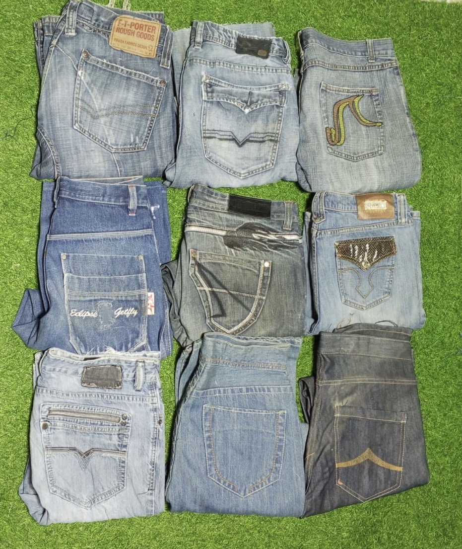 F-T PROTER ROUGH GOODS AND OTHER MIX BRANDS JEANS ..