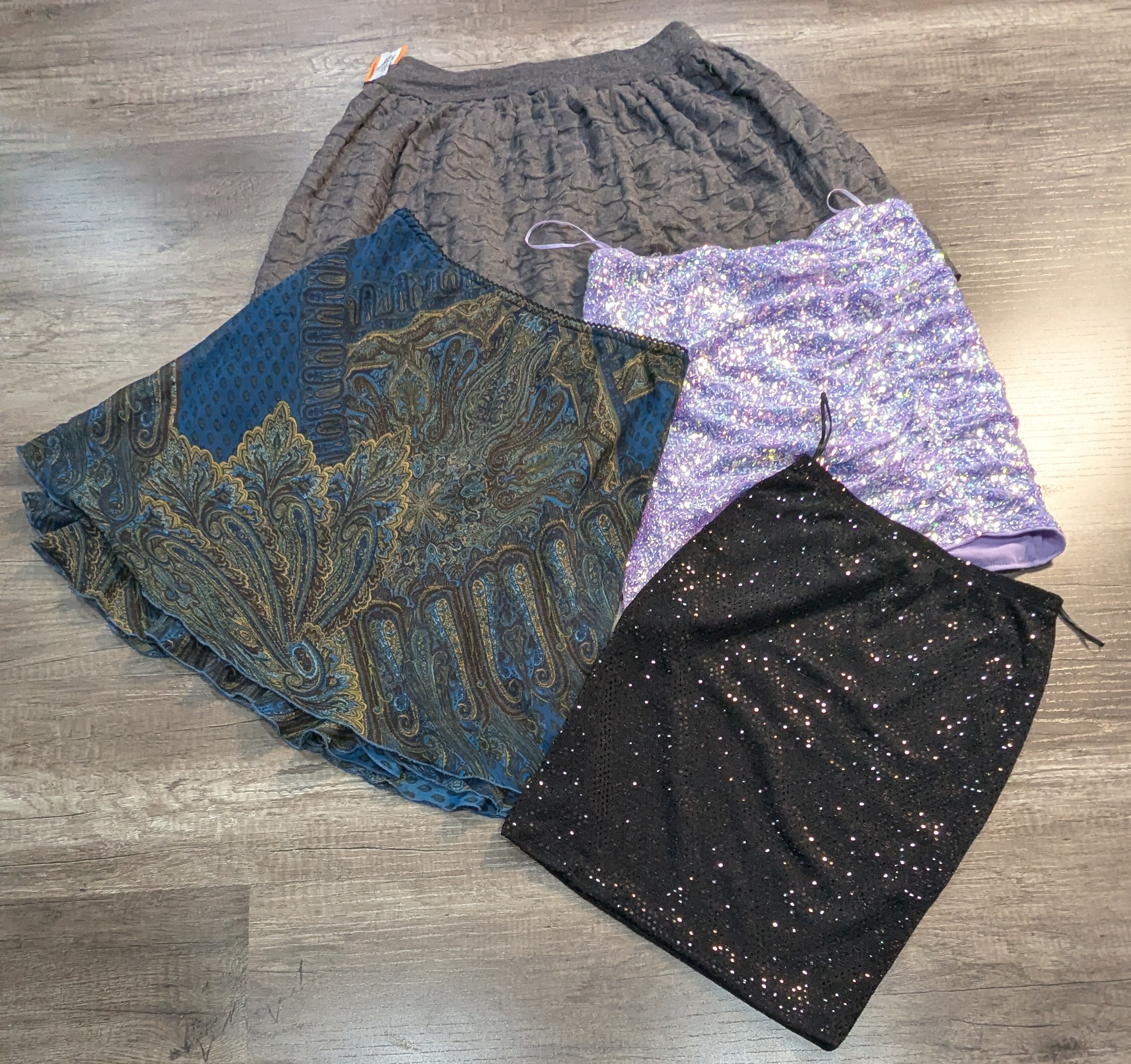 3879 - Saias Mini Estilo Y2K