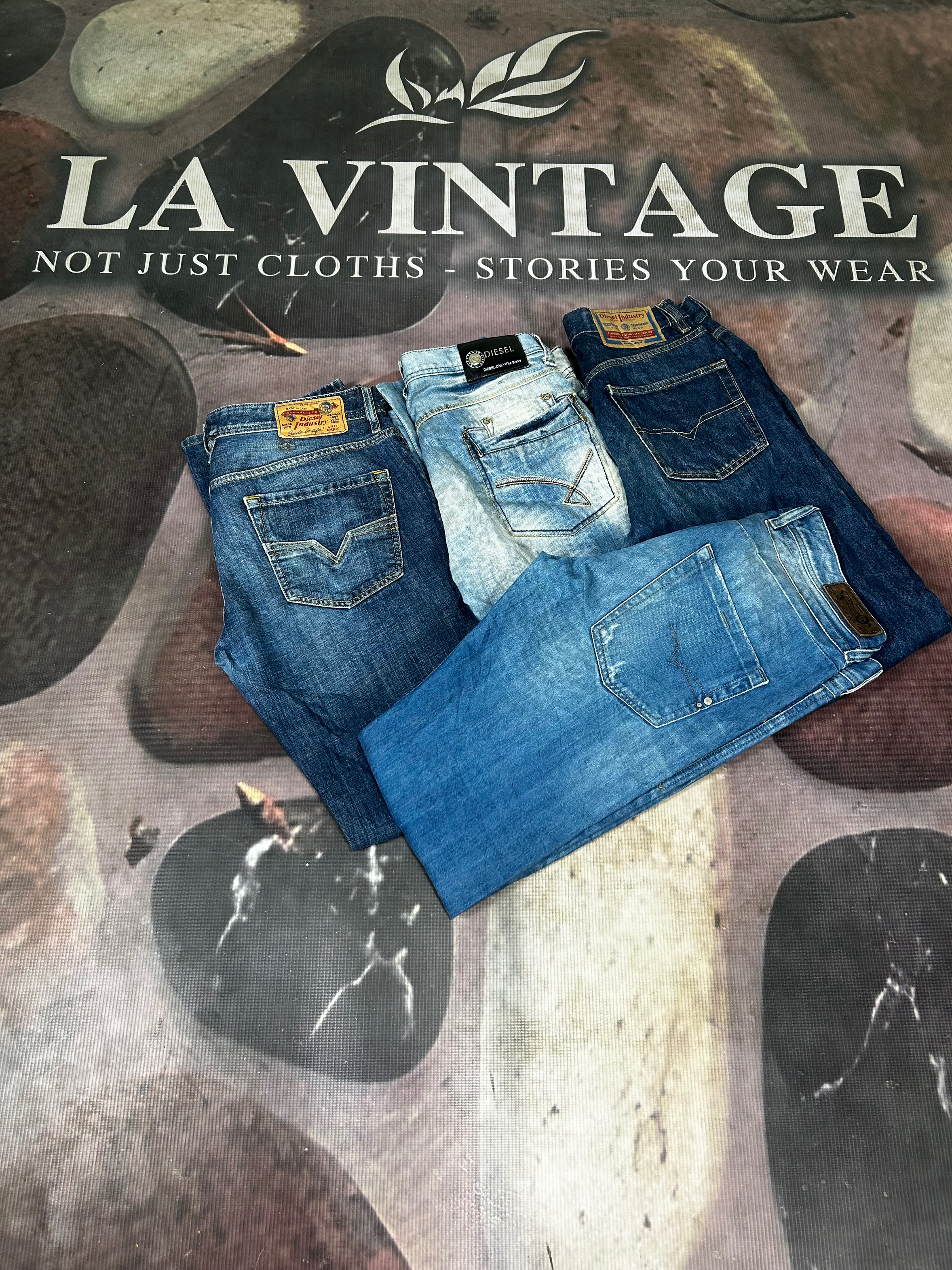 Diesel Relaxed Fit Vintage Wash Jeans – 90s Street..