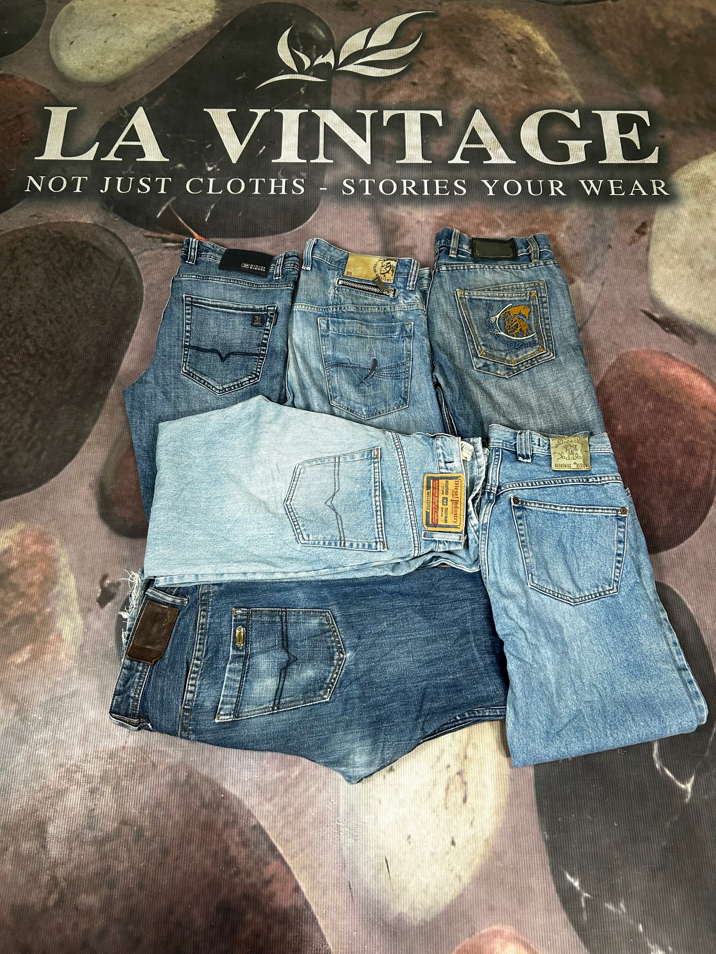 Diesel Relaxed Fit Classic Vintage Wash Jeans – Pr..