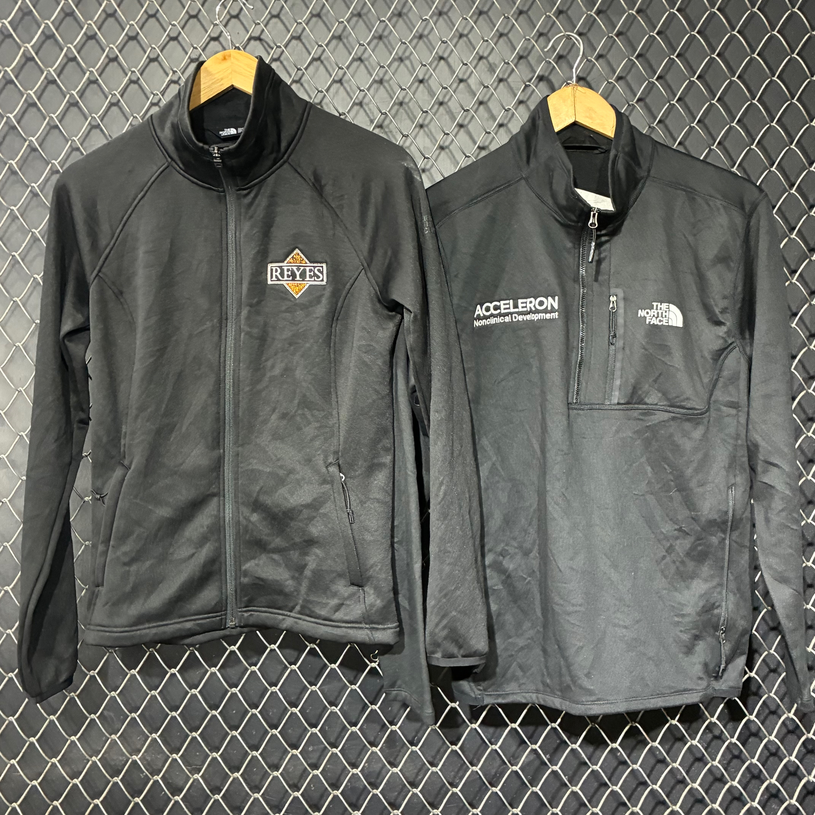 The North Face Sweatshirt (FNC:1502)