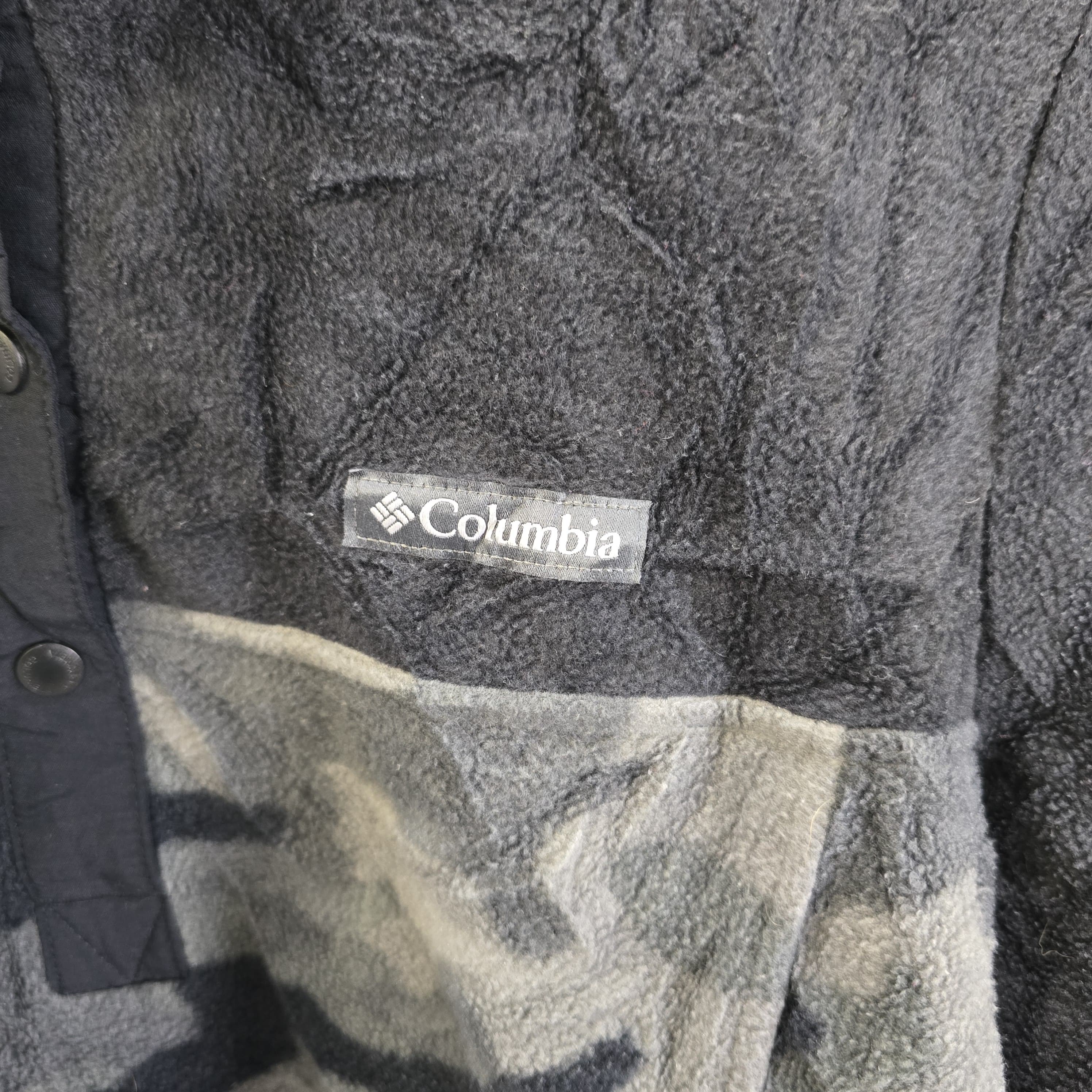 AV-1001 Columbia Fleece Tops