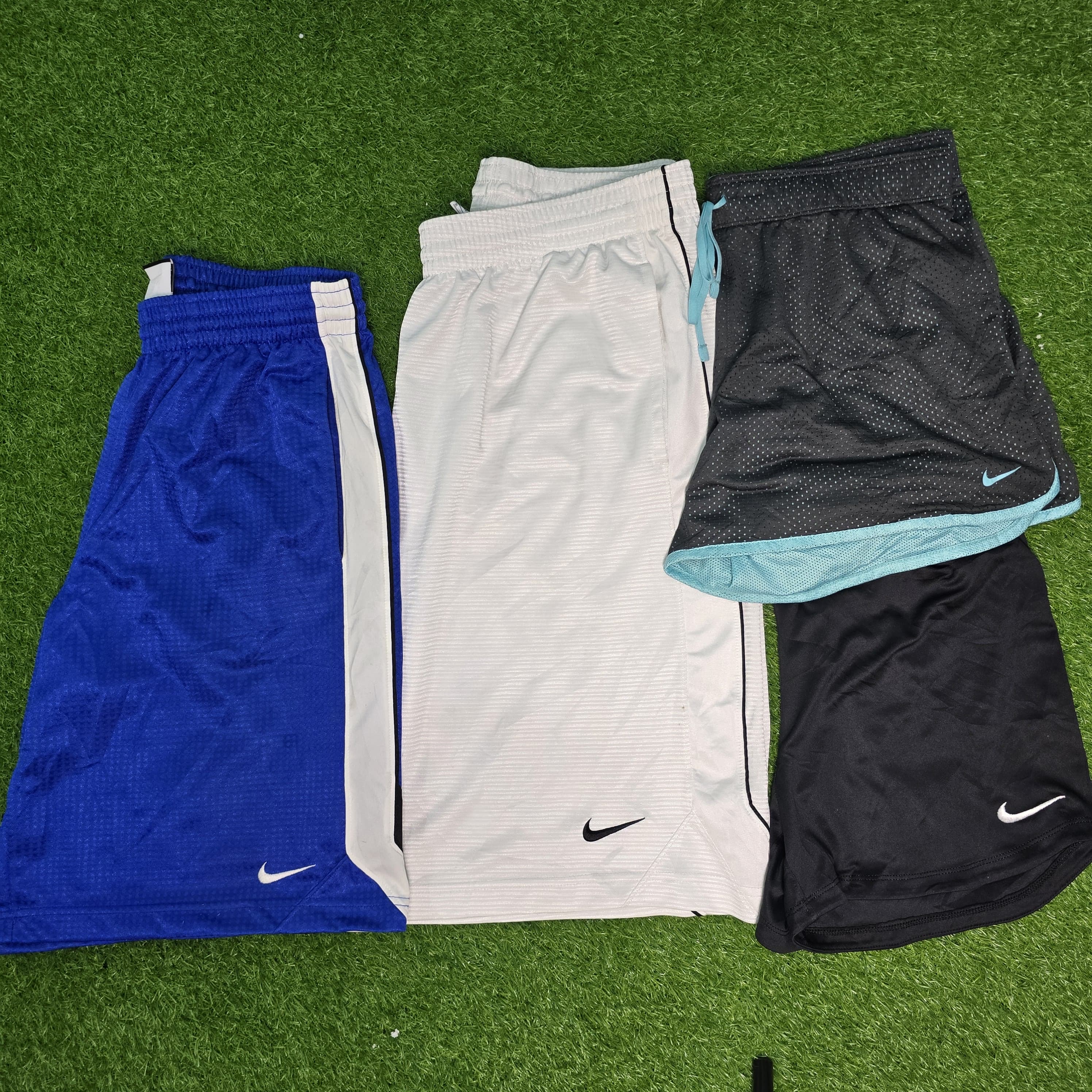 AV-1003 Nike Shorts
