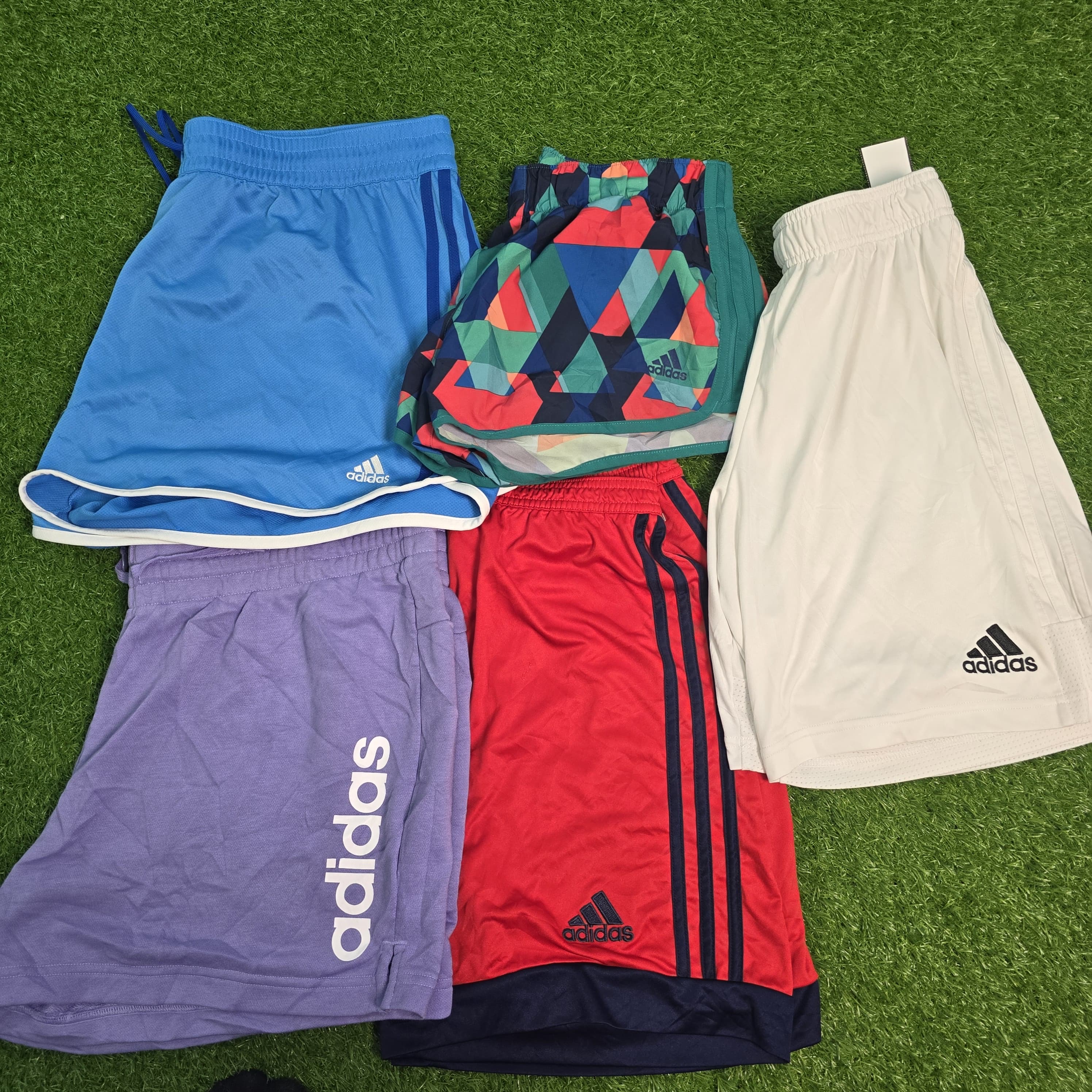 AV-1009 Adidas Shorts
