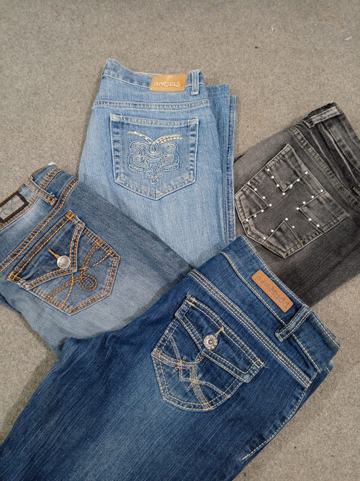 #251 Ladies Y2k Flared Jeans