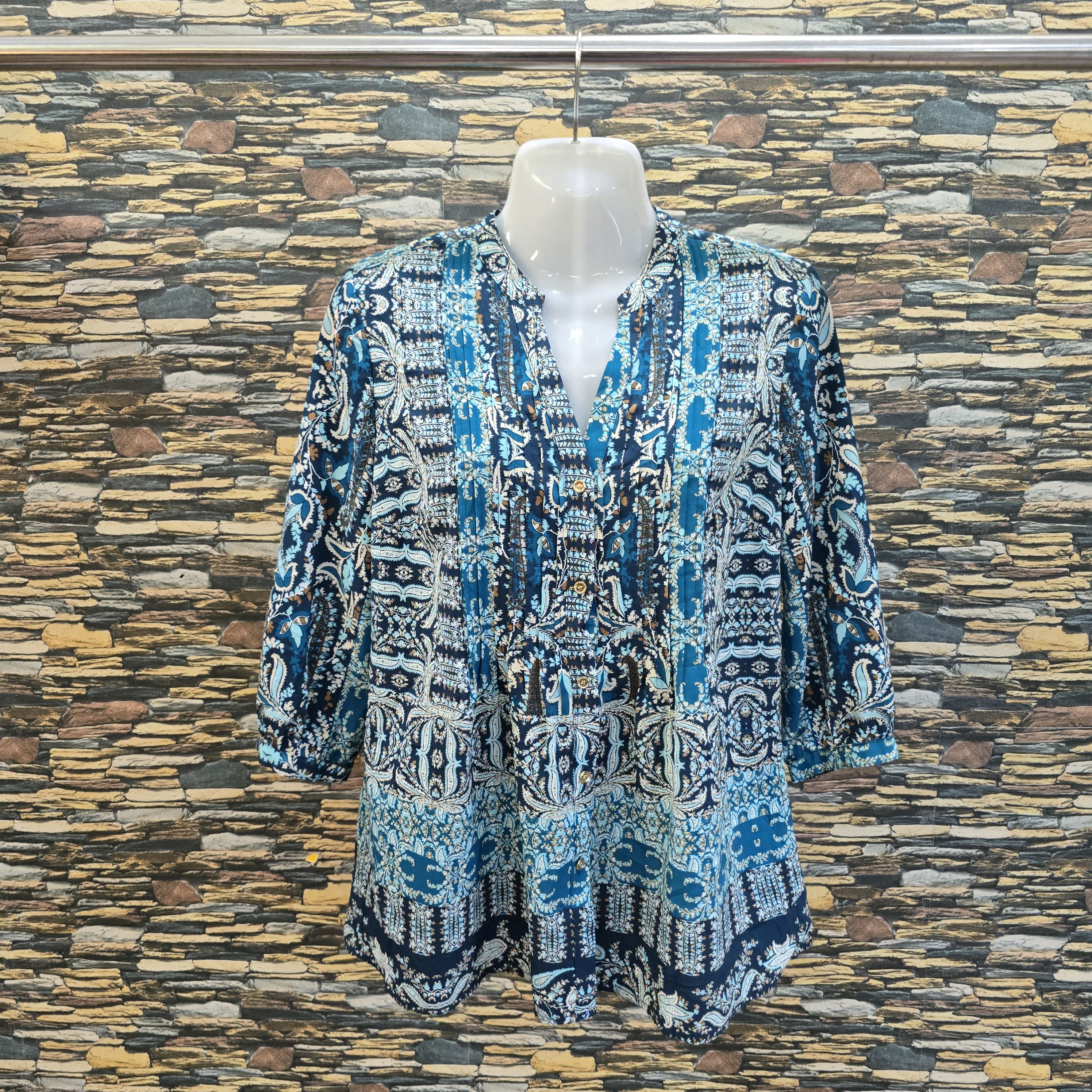 AV-1016 Unbranded Floral Dress