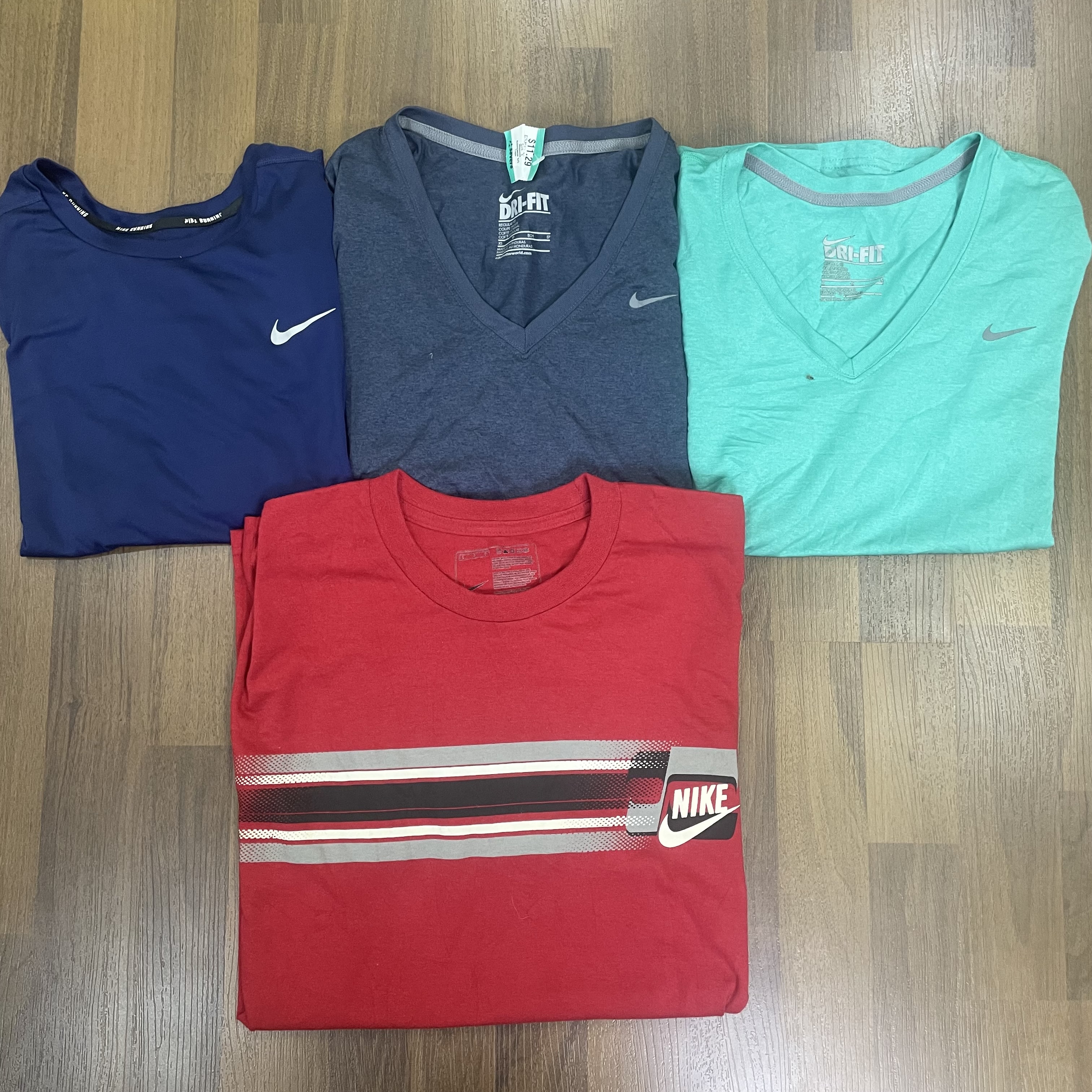 AV-1031 Nike T-Shirts s/s