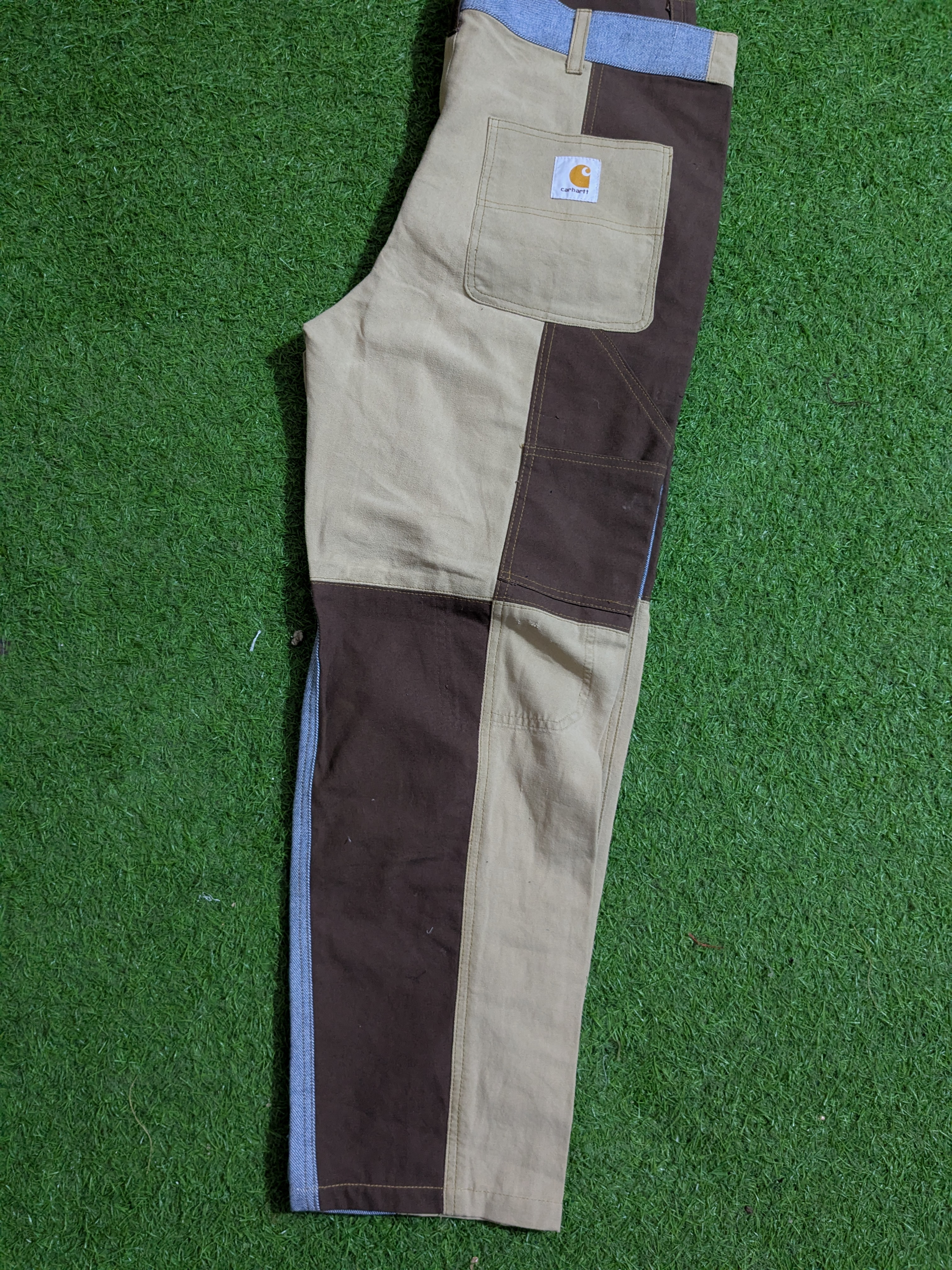 Reciclar calças Carhartt