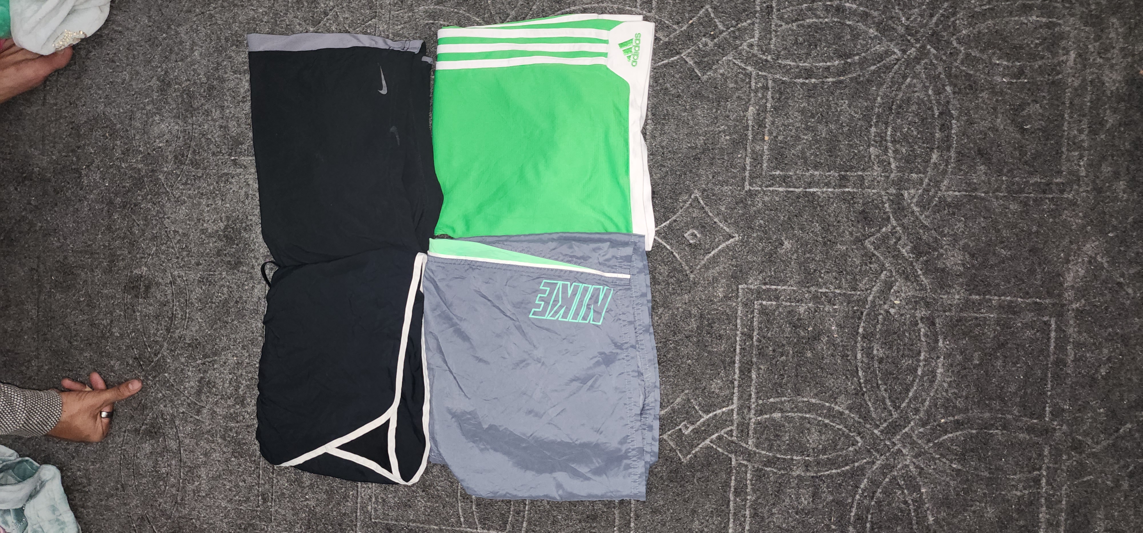 Shorts misti con marchio