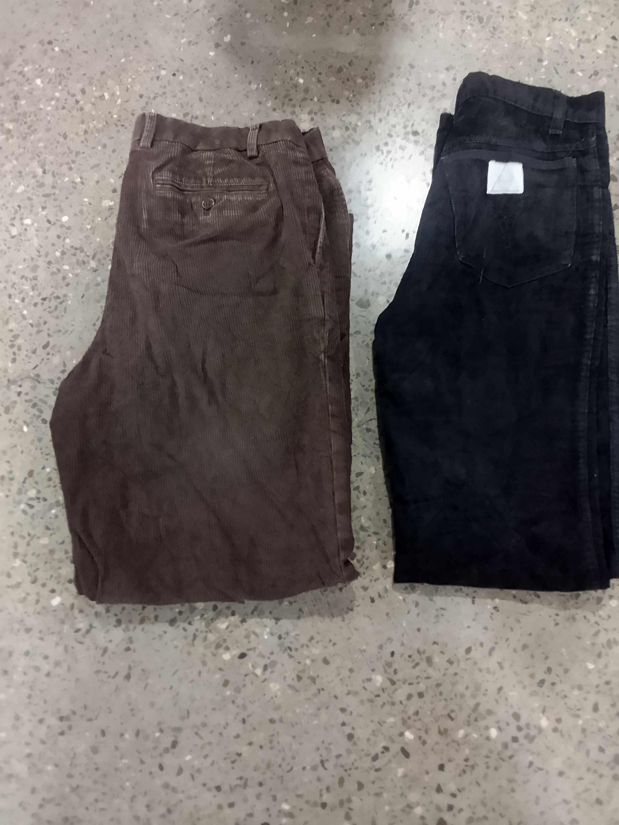 Pantaloni in velluto a coste