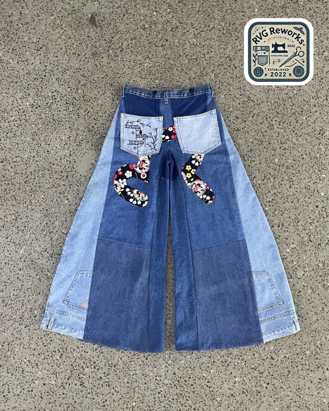 Jeans Flare Inspirados no Emisu Reciclados