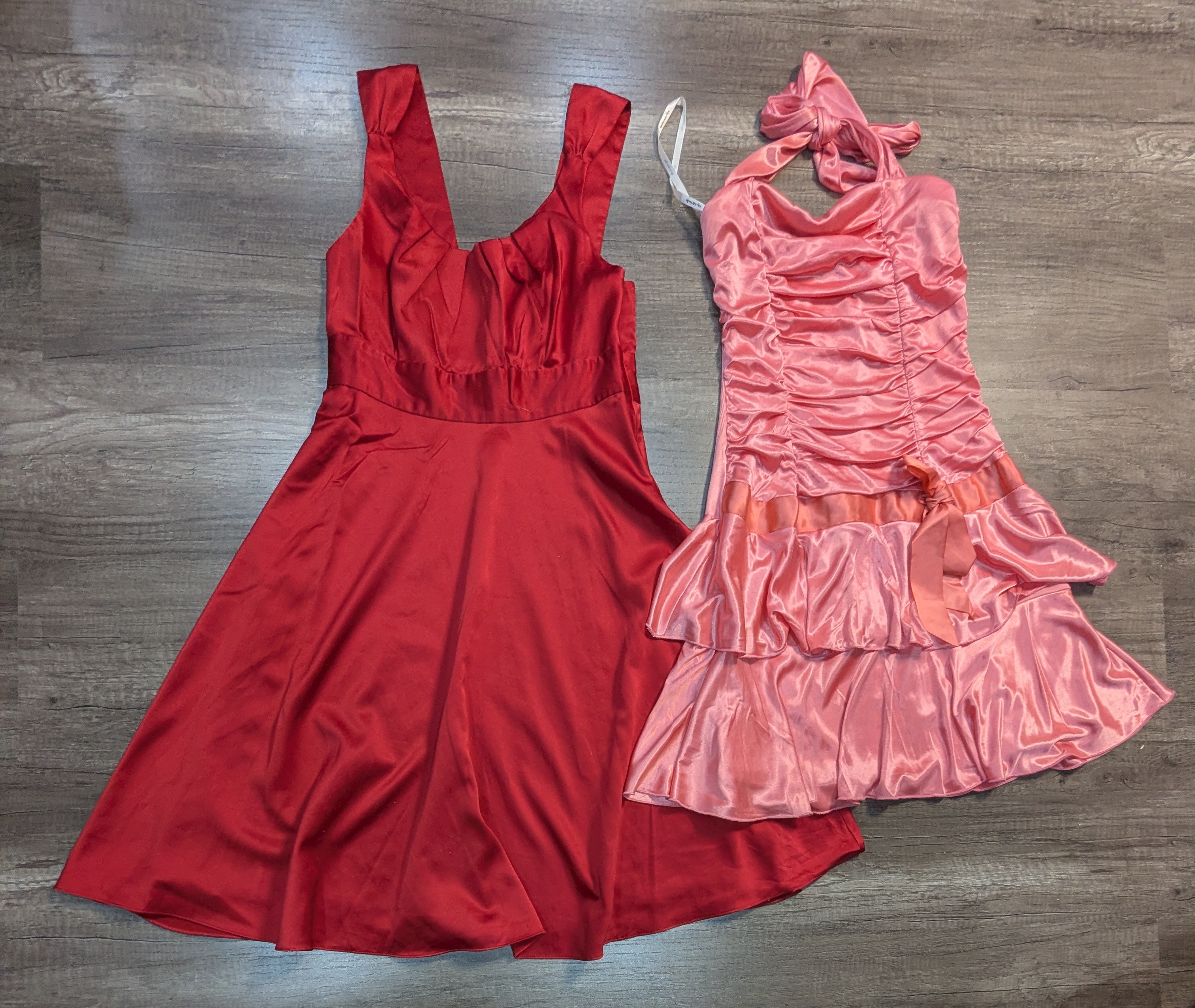 3986 - Y2K Style Dresses