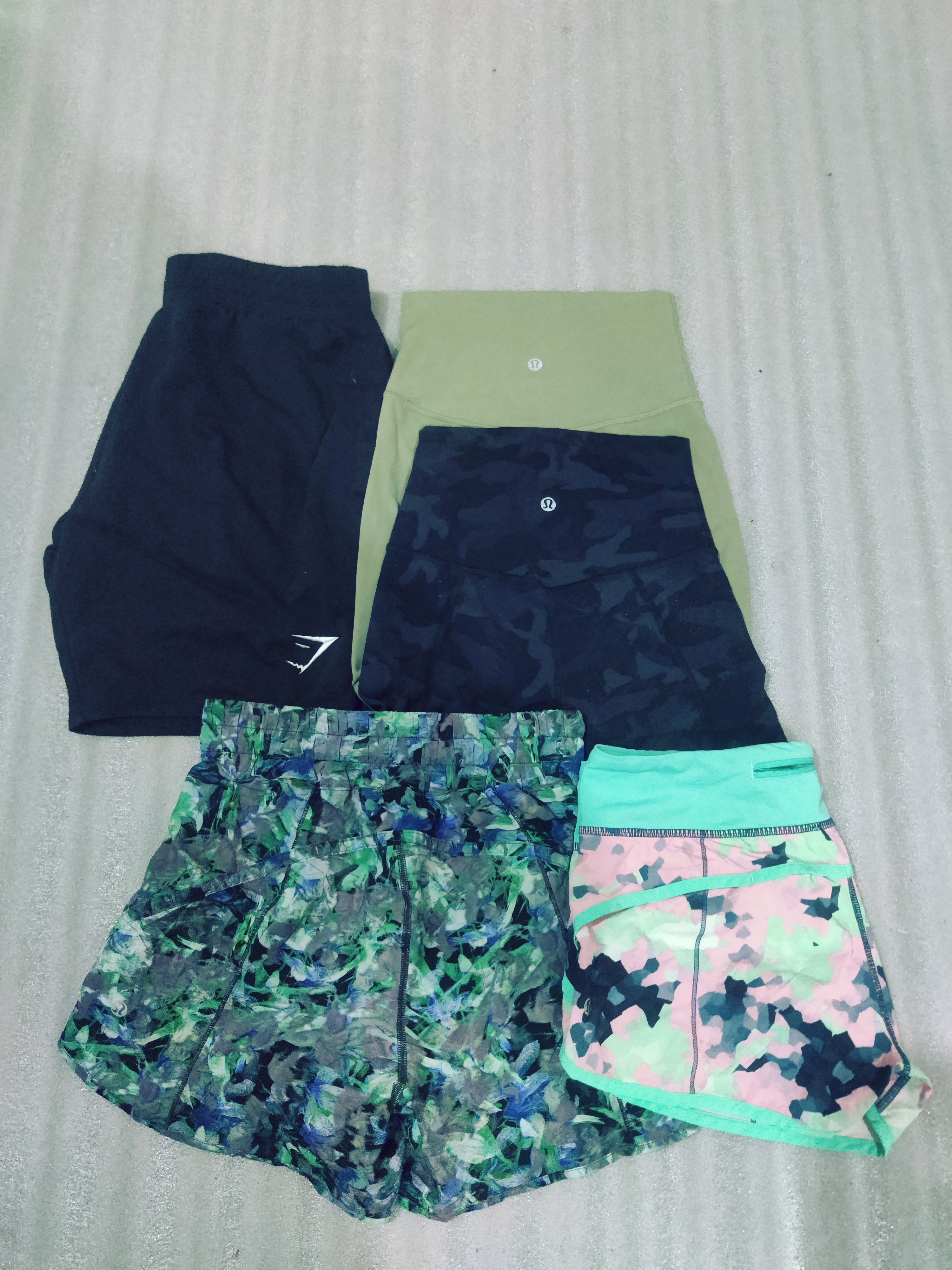 Lululemon & gym shark shorts