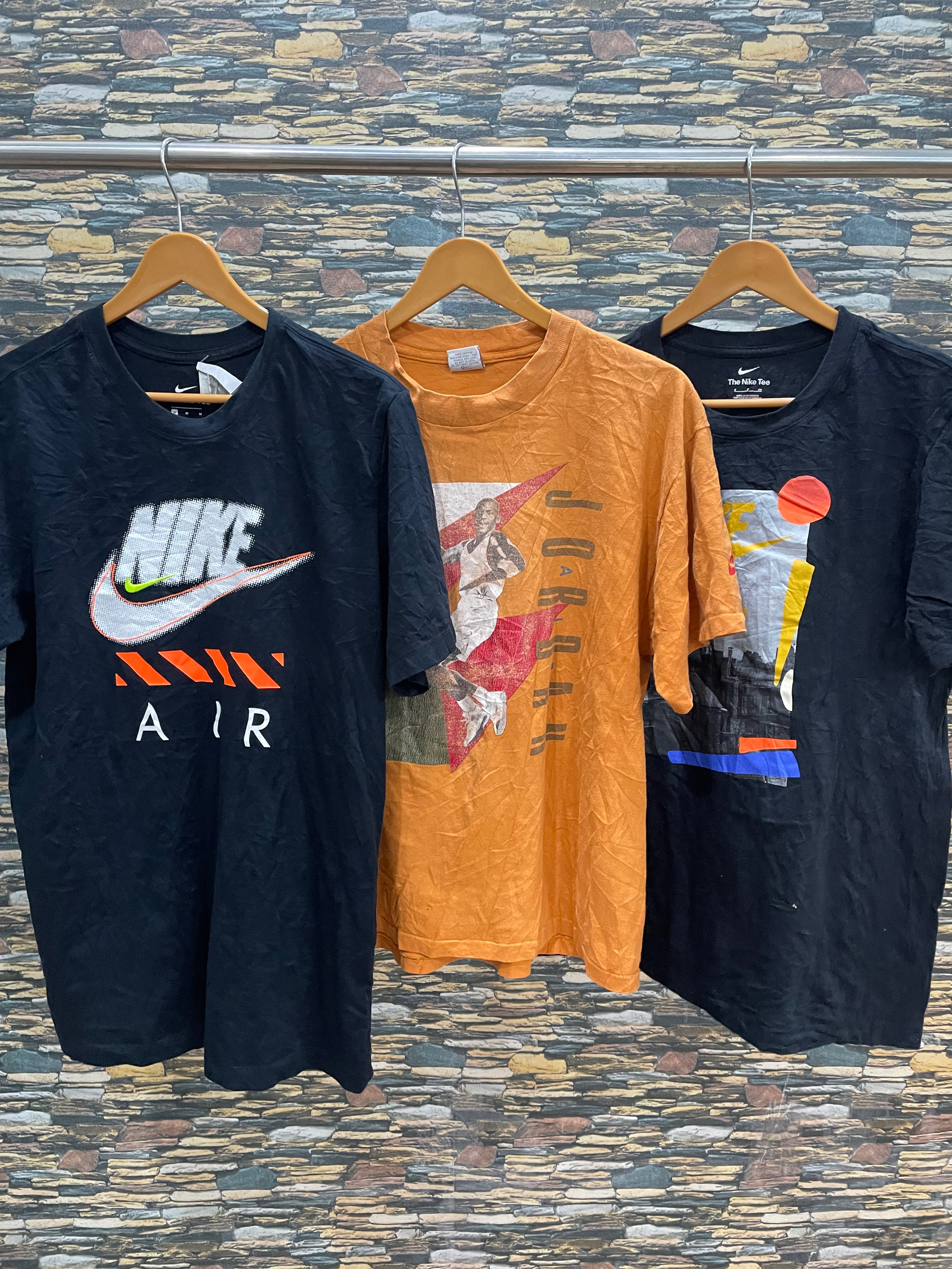 AVG-254 Nike T-shirts en coton