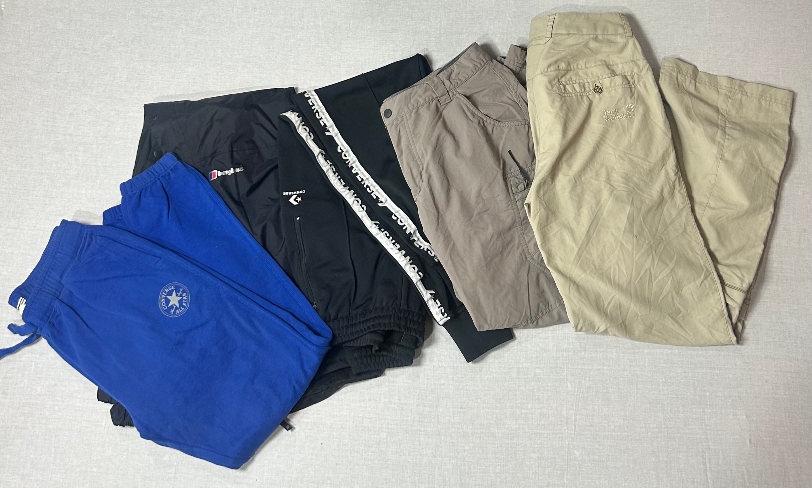Converse & Eddie Bauer pant WR_01076
