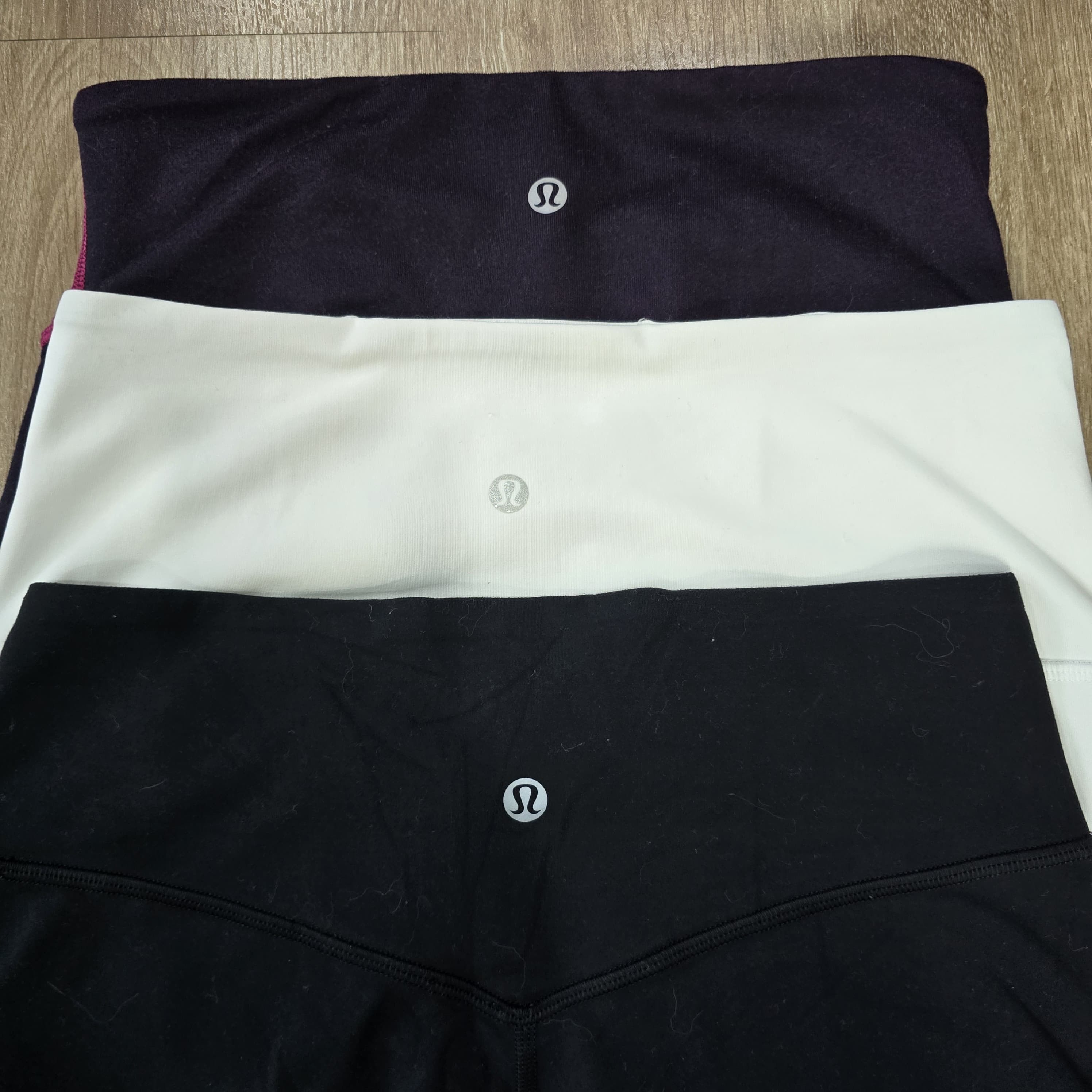 AV-1074 Lululemon Leggings