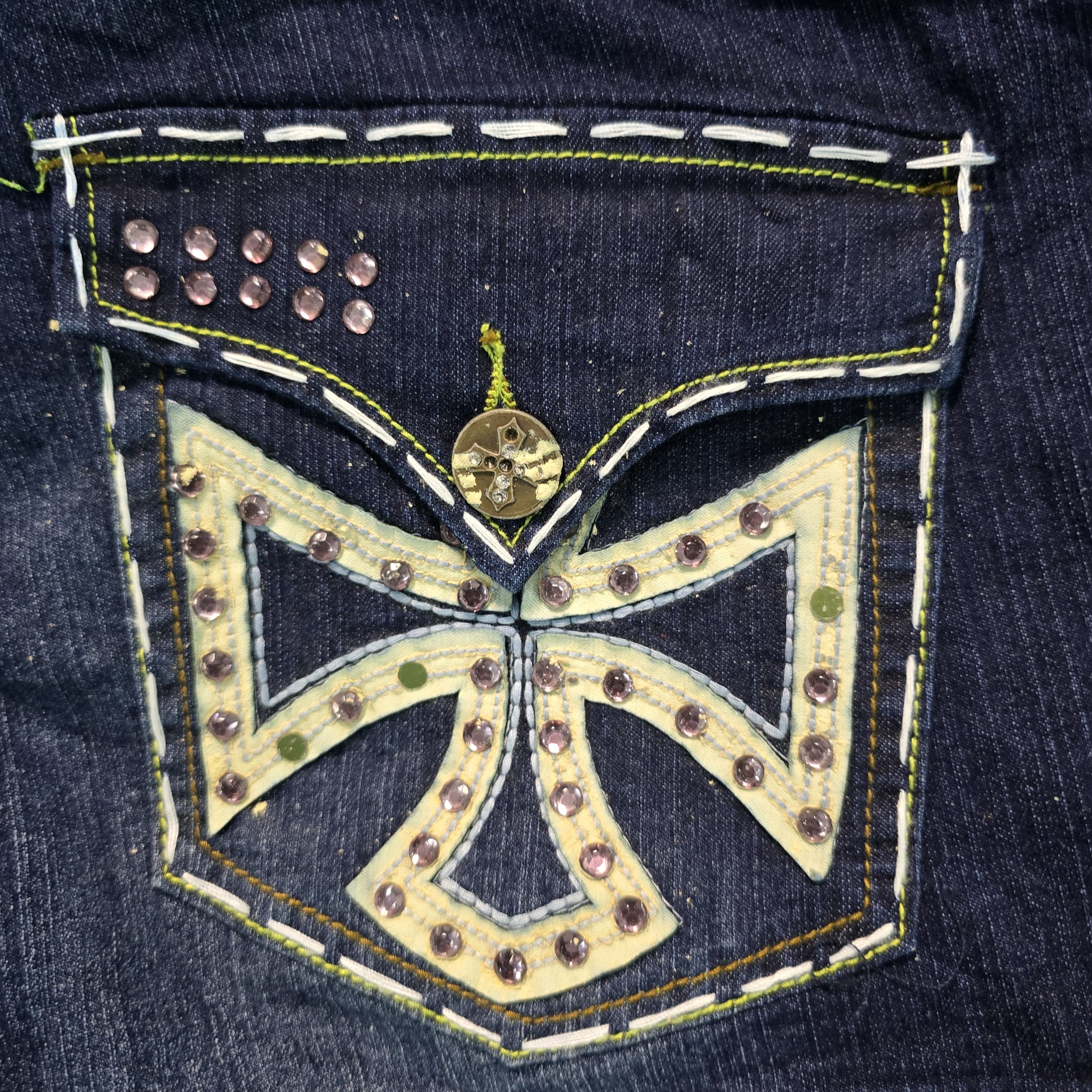 AV-1075 Y2K Style Shorts