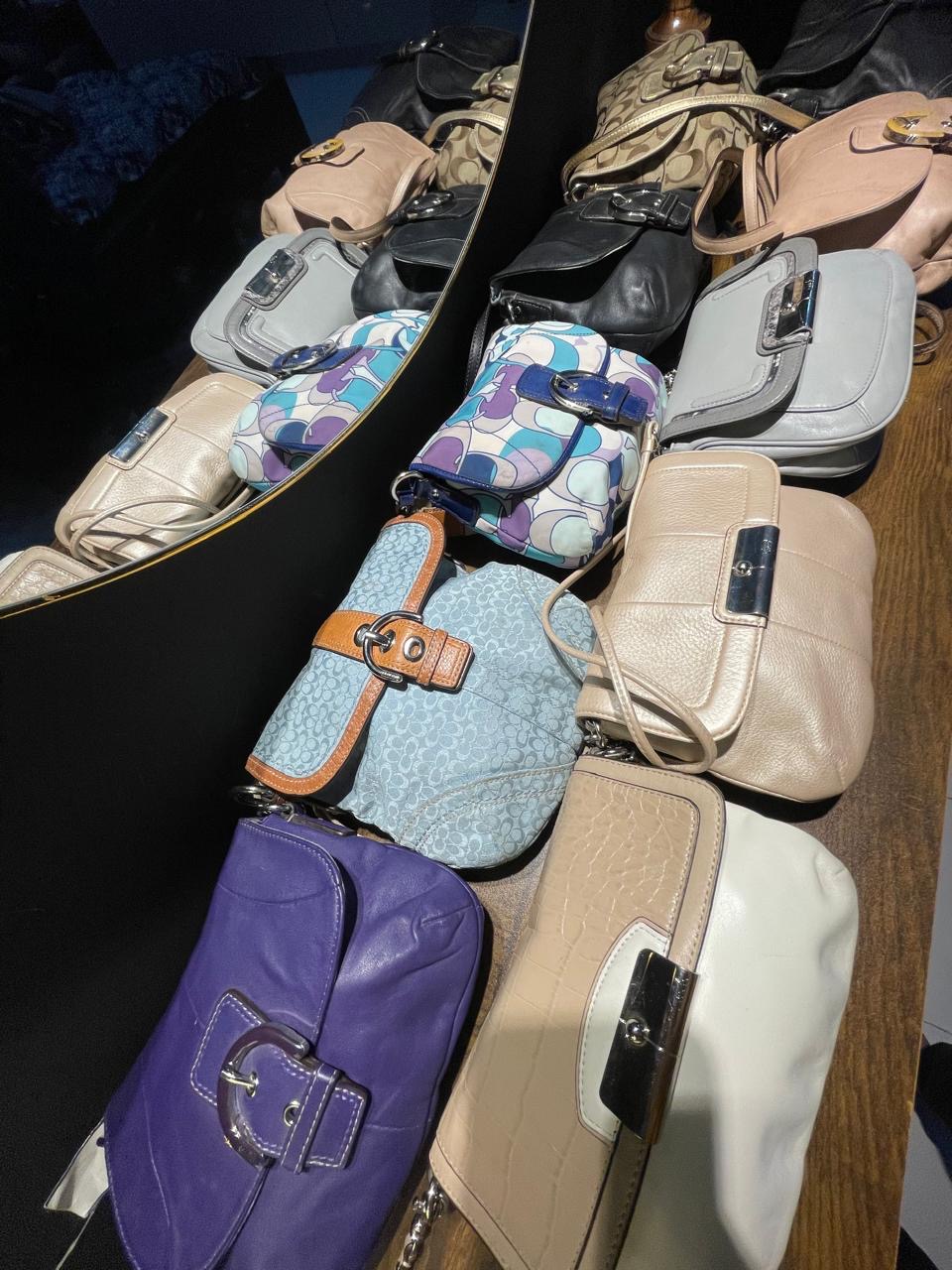 コーチ ミニ ソーホー バッグ