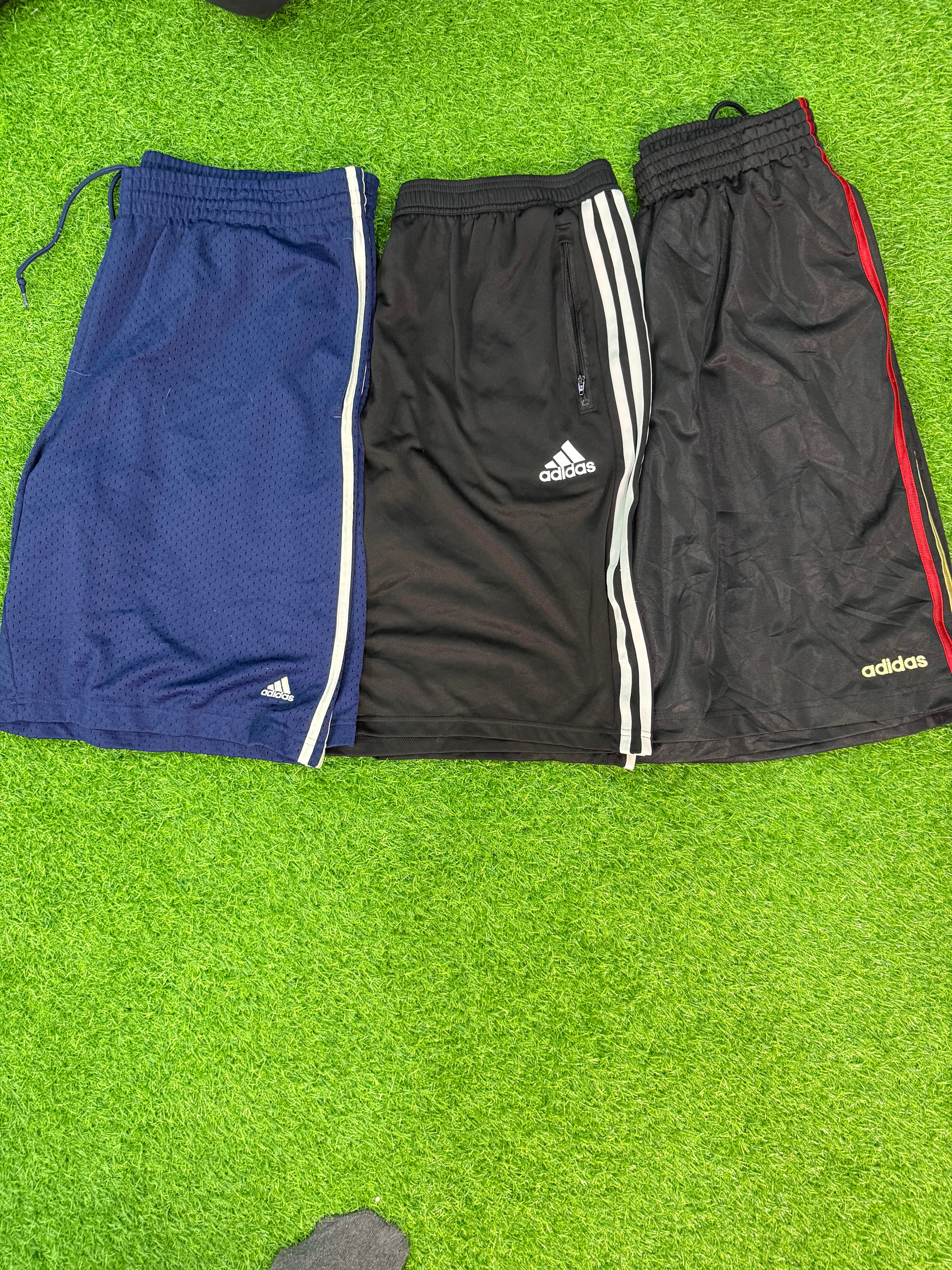 AV-1110 Adidas Shorts
