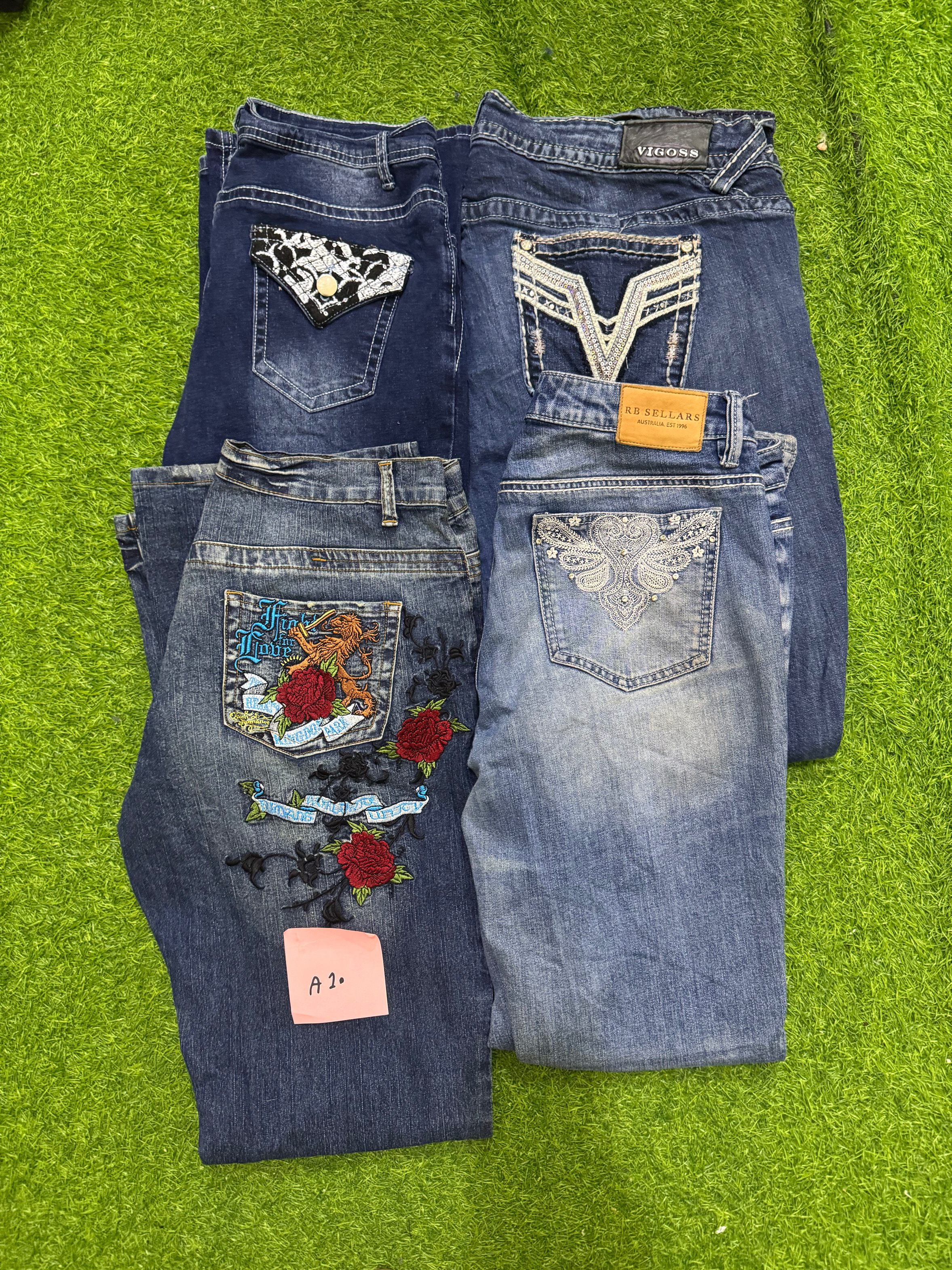 Y2k women or ladies flared and bootcut jeans