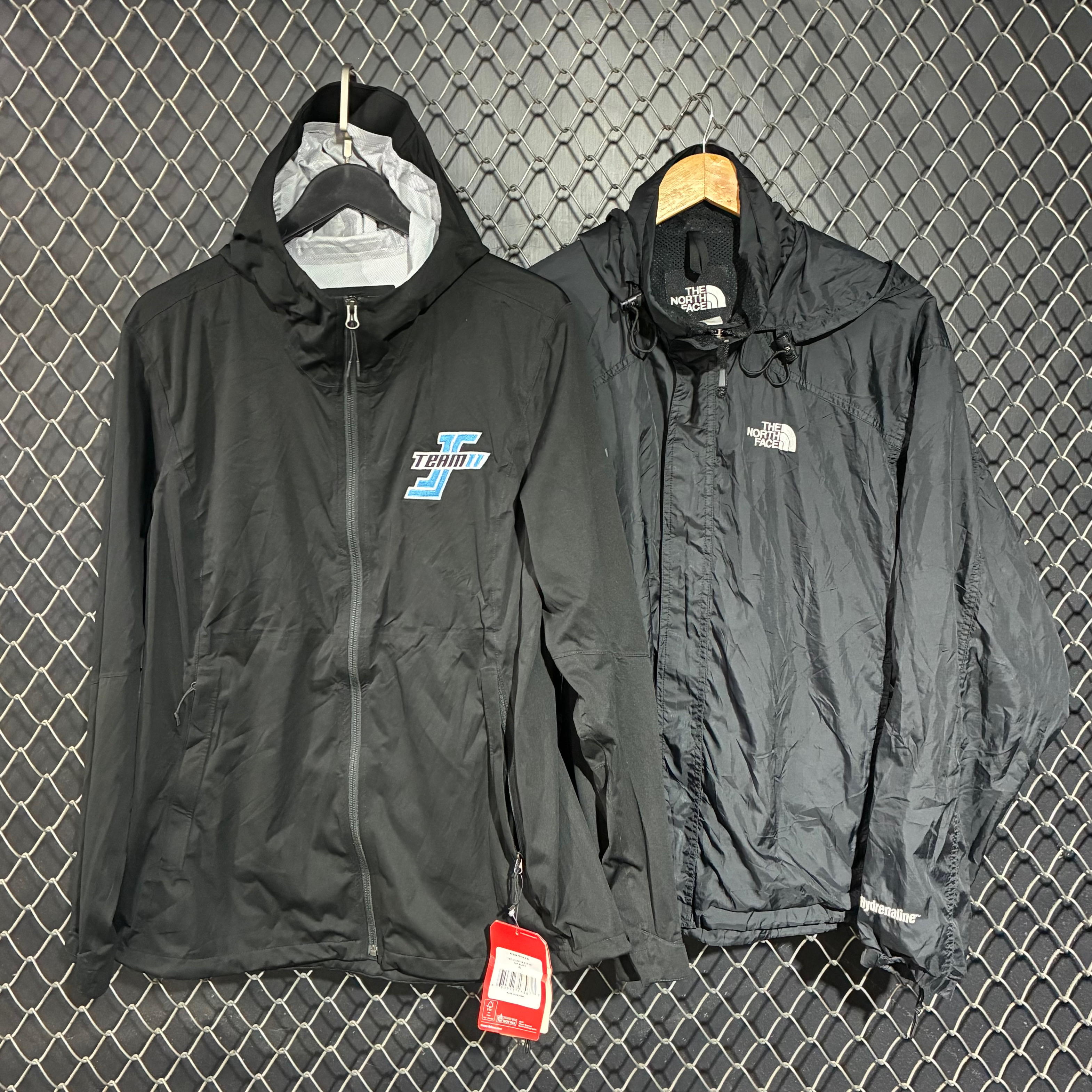 The North Face Windbreaker (Fnc:1453)