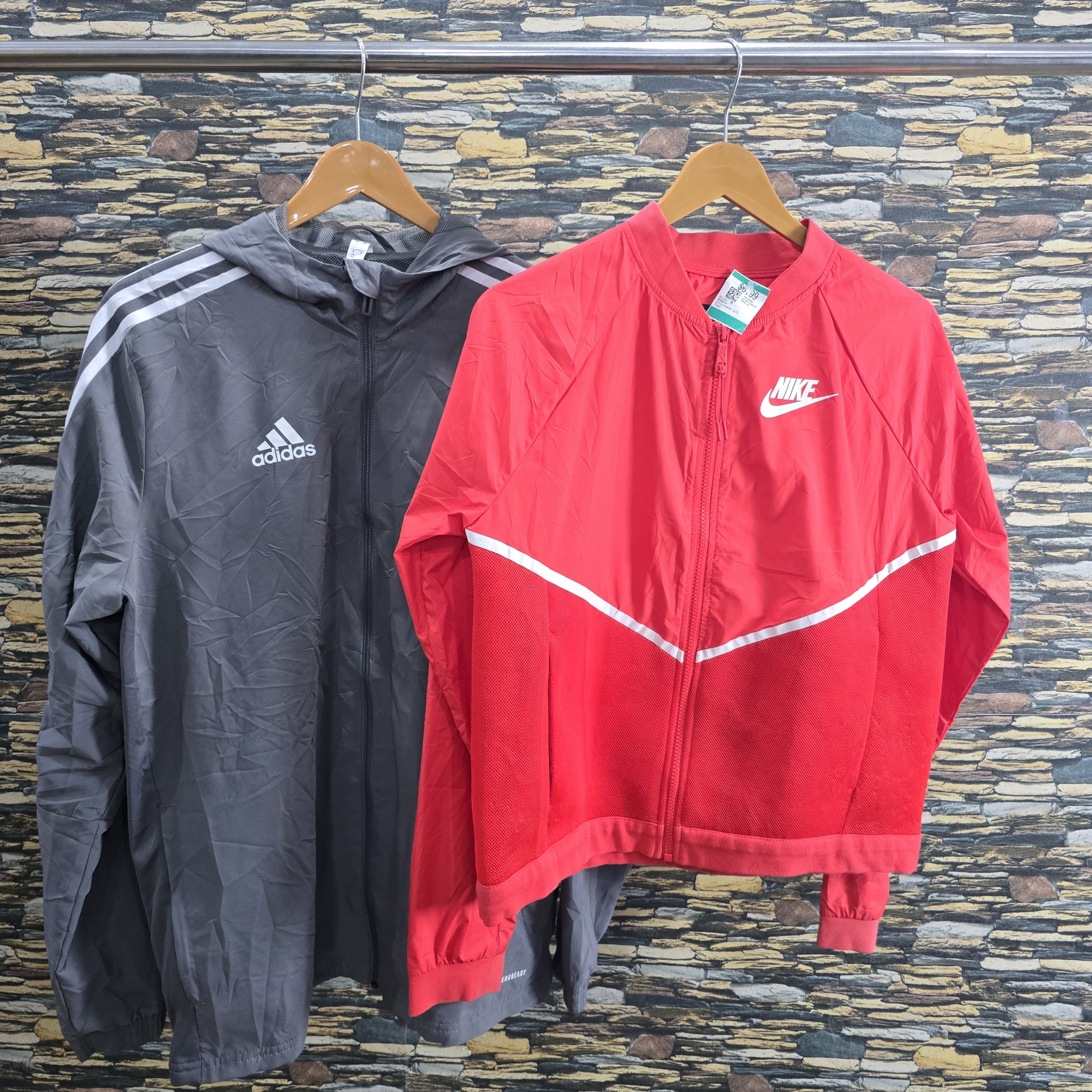 AV-1095 Mix Branded Windbreaker