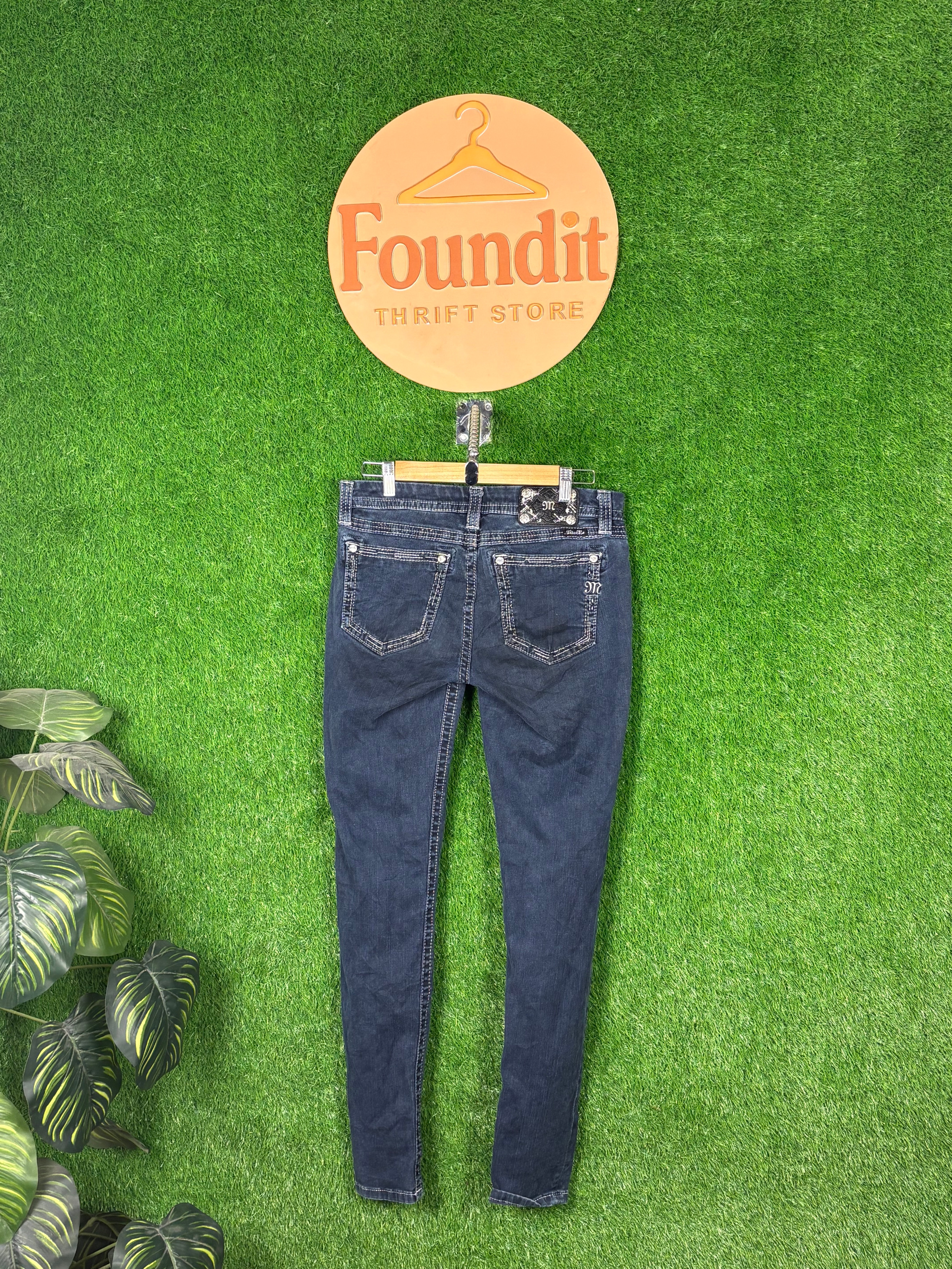 Miss Me | Rock Revival | True Religion | Jeans | F..