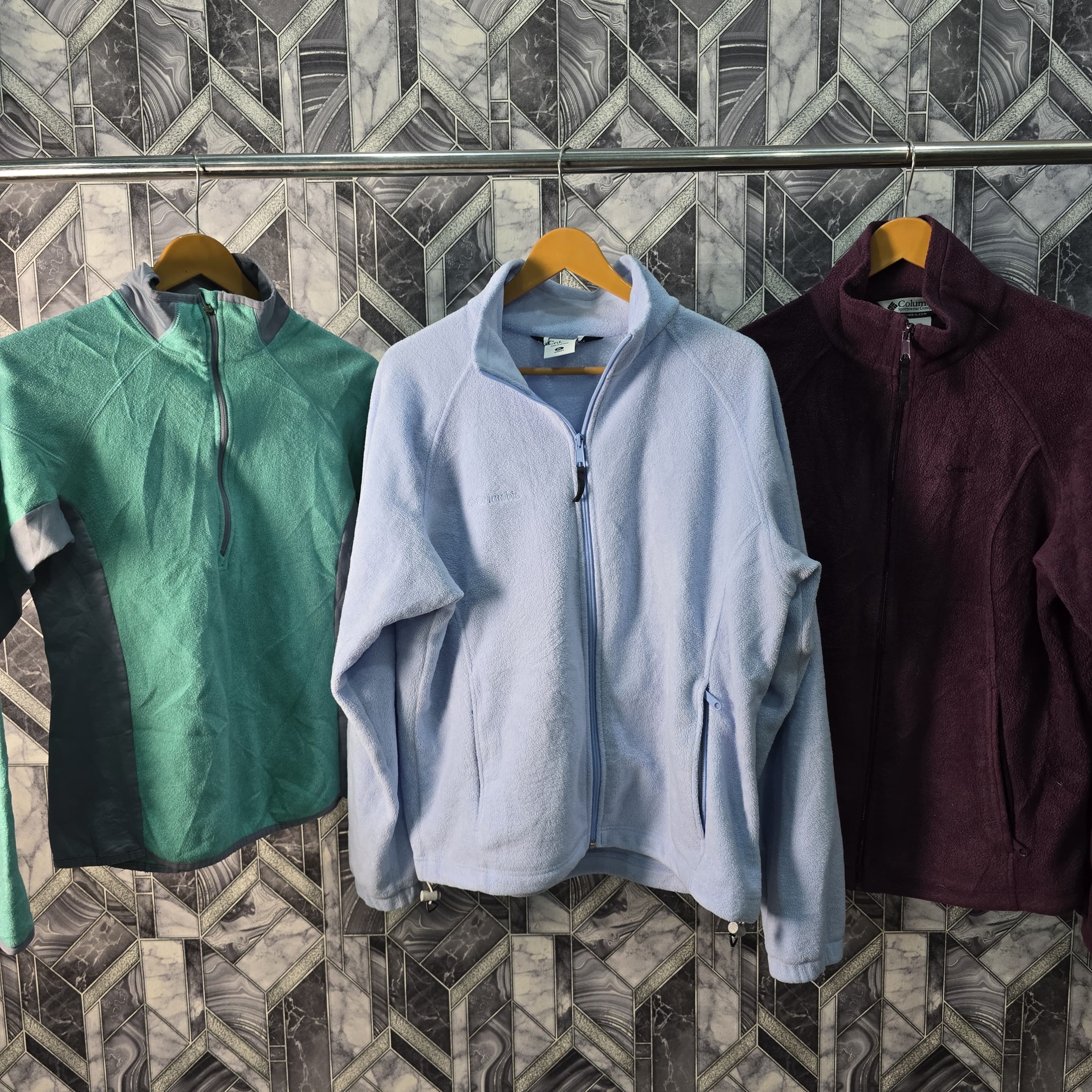 AV-1121 Columbia Fleece Jackets