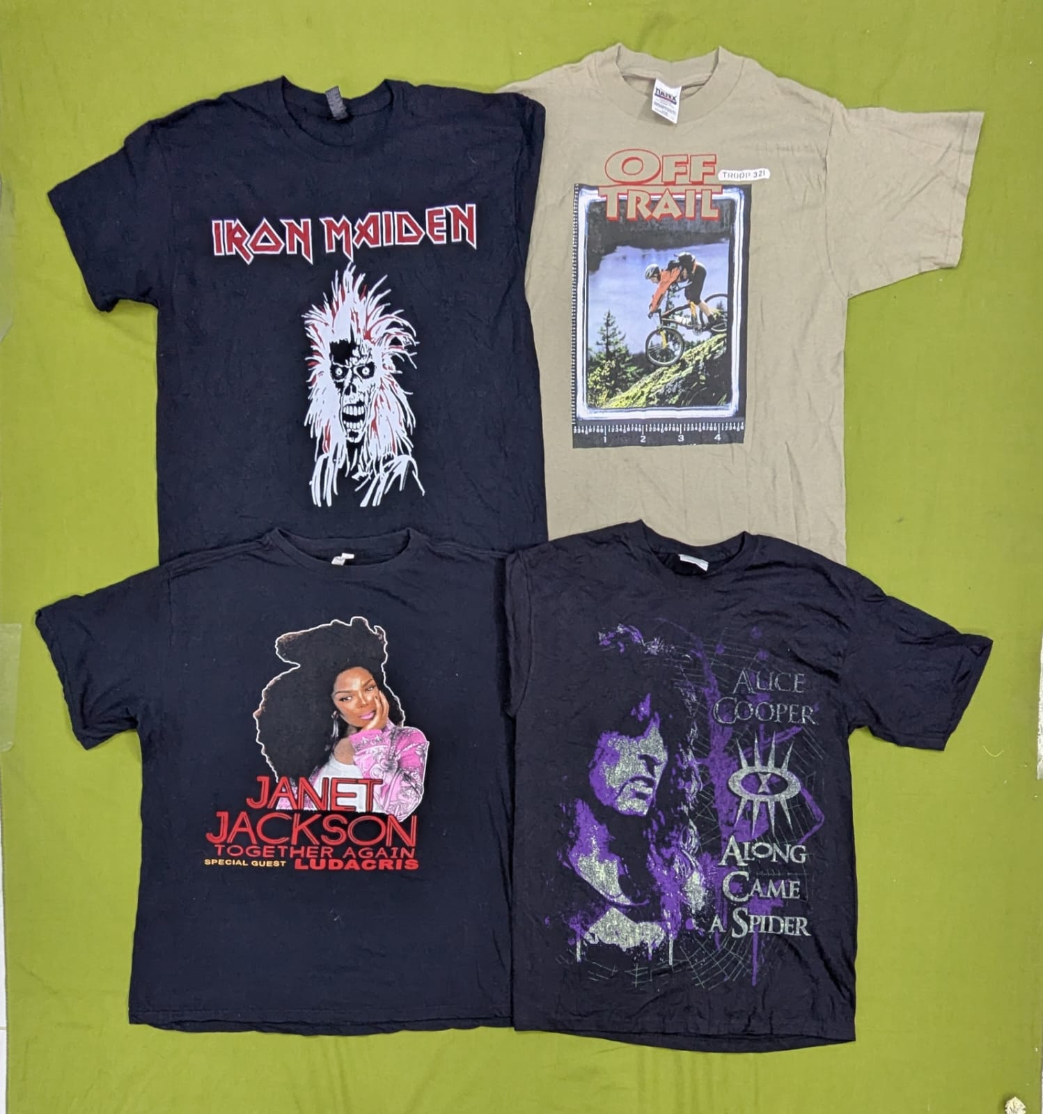 💥 RV2352 Vintage Printed Tshirts