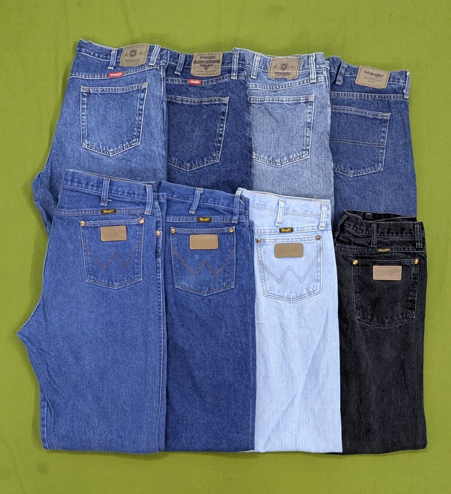 RV2357 Wrangler Zipper Jeans